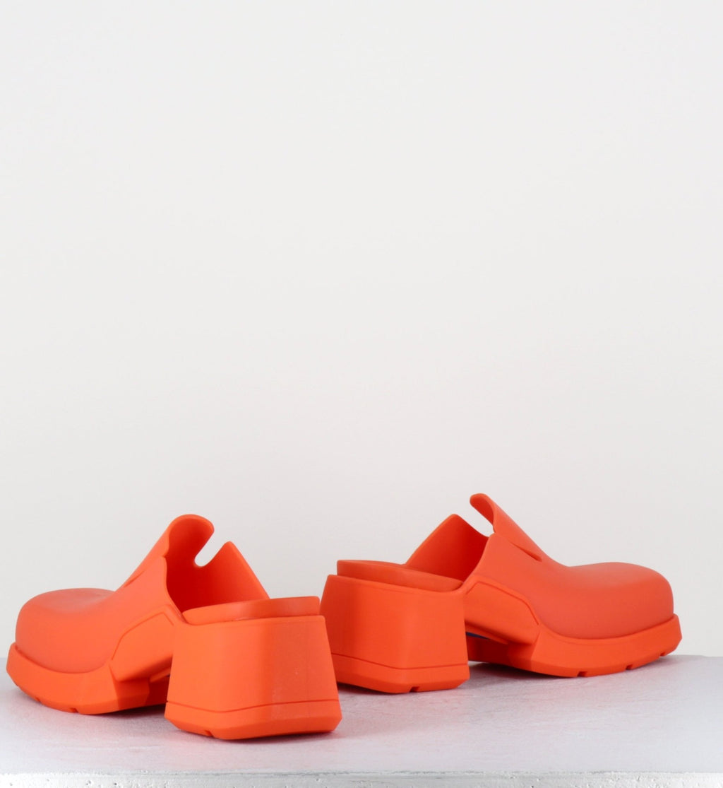 BLISSA ORANGE MULES