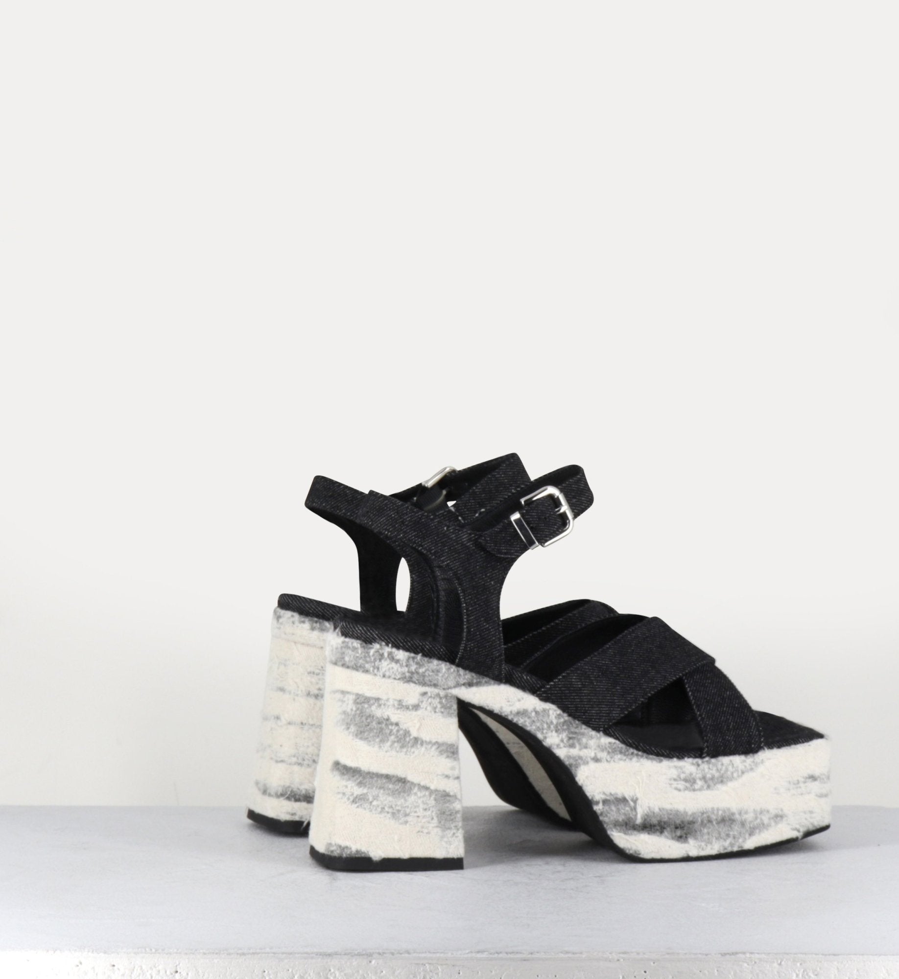 AMERO JEAN NERO