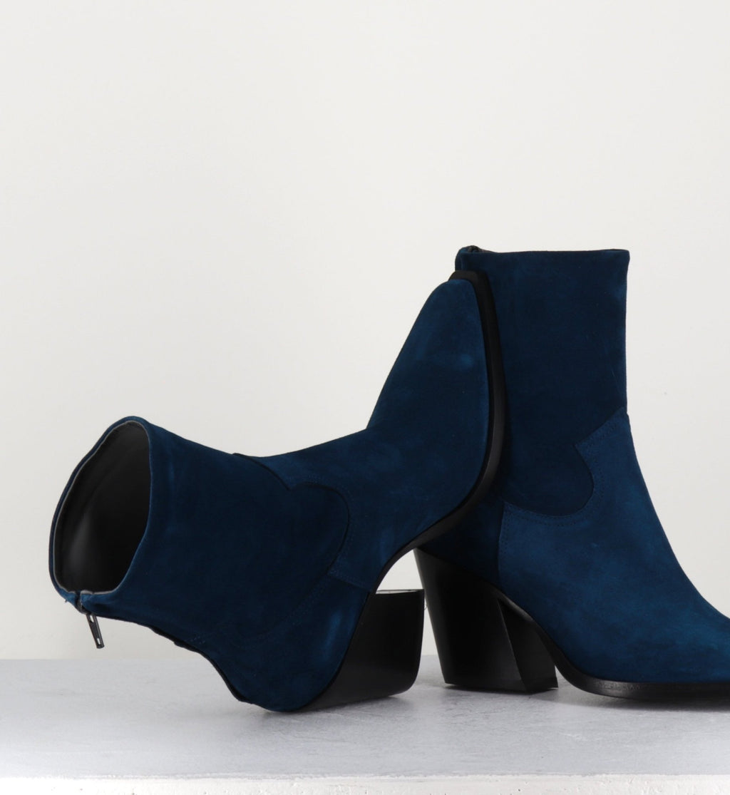 DESI CHELIN BLU