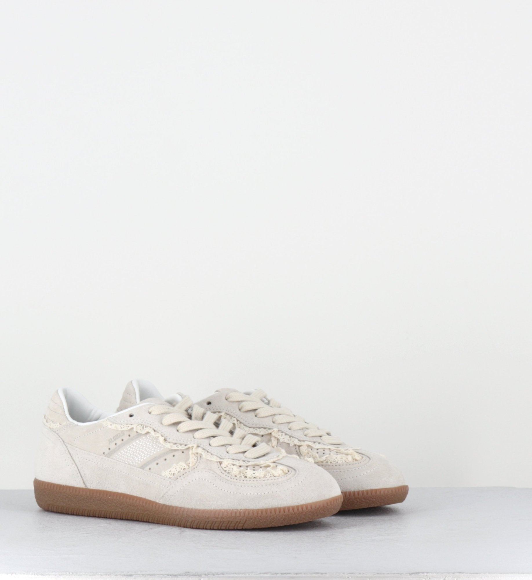 TB 490 CROCHET CREAM