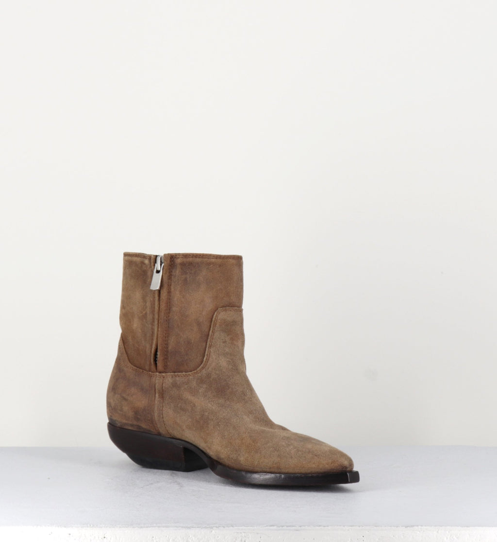 Bottines western en veau velour lavé camel Officine Creative - ASTREE001