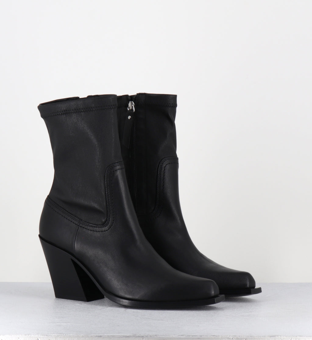 1H4504D FICTION BLACK