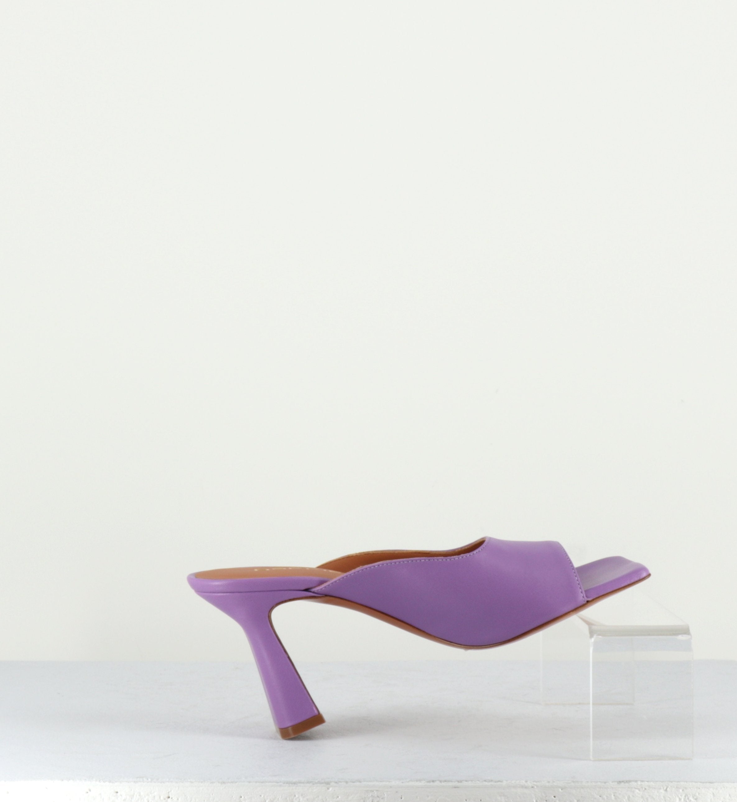 2279 LAVANDA