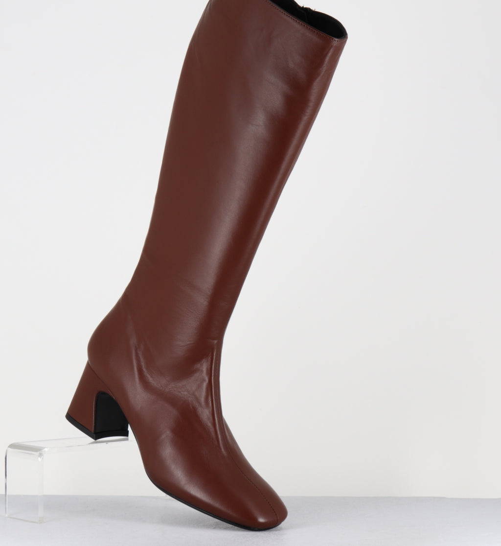 HELENA NAPPA CHATAGNE