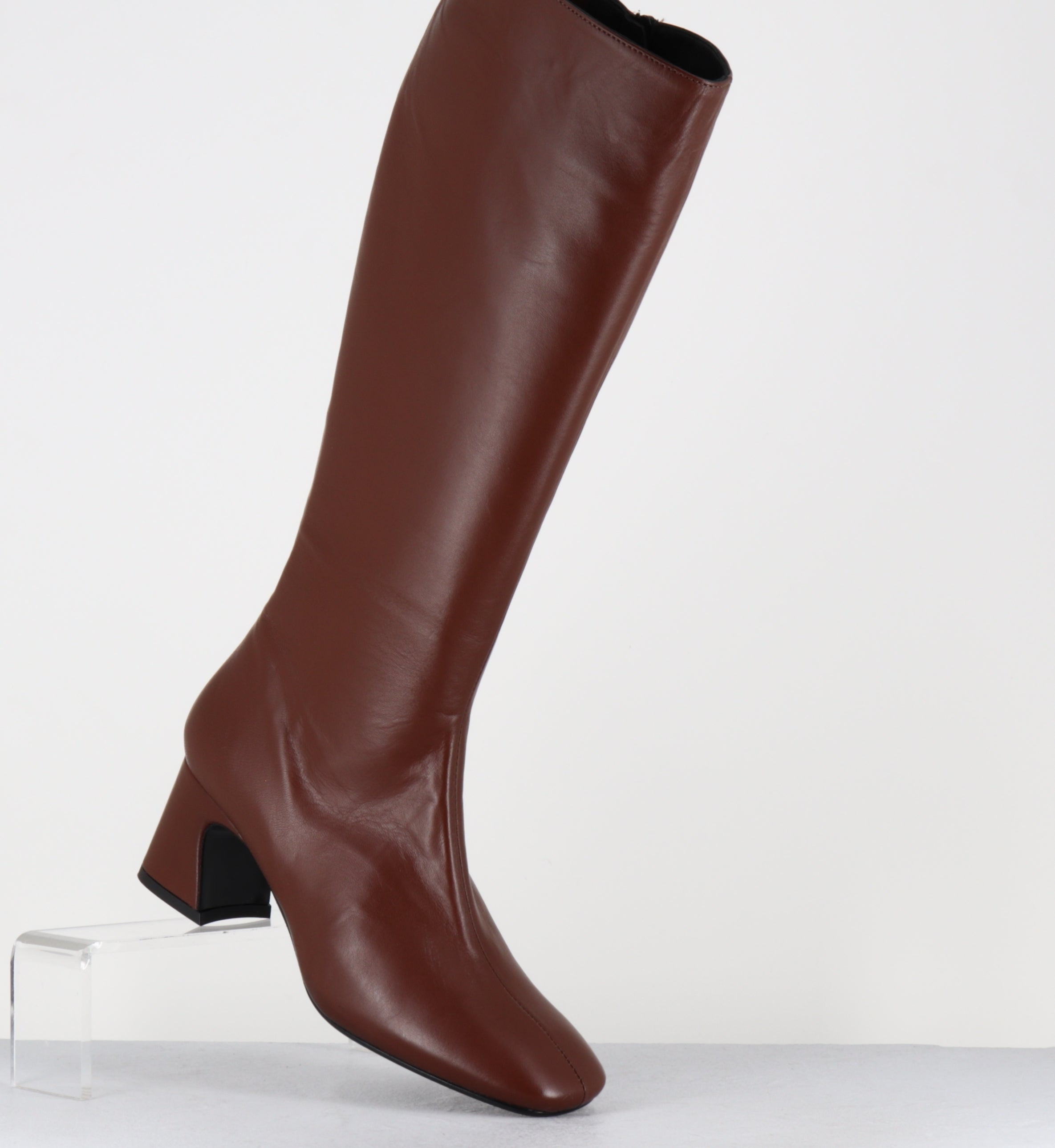 HELENA NAPPA CHATAGNE