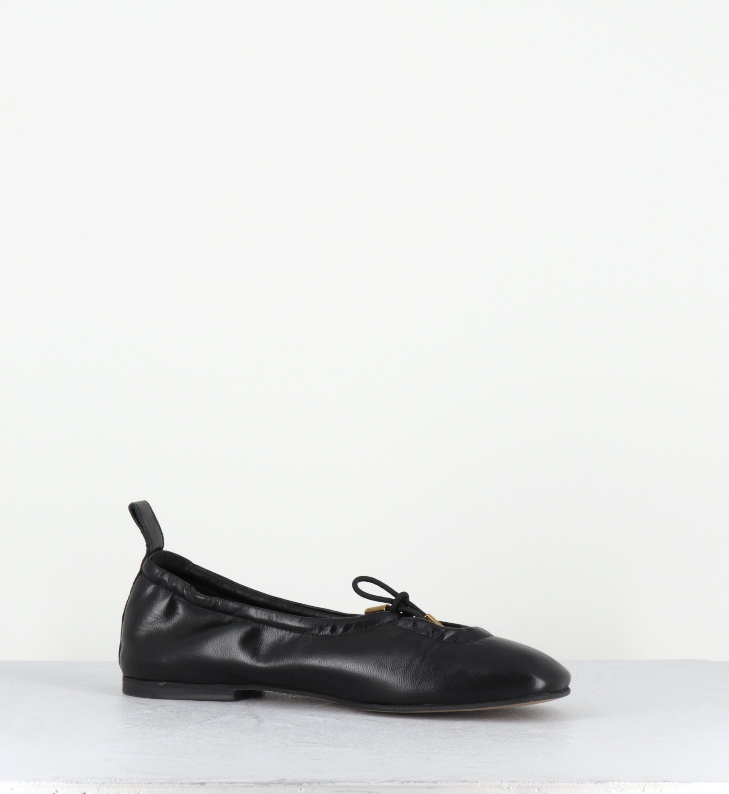 ROSALIND BLACK BALLET