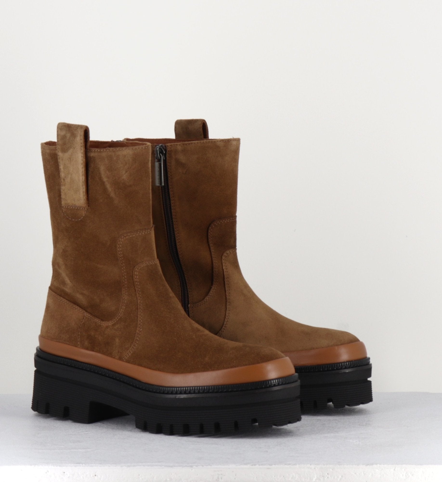 ROMI-B CAMEL