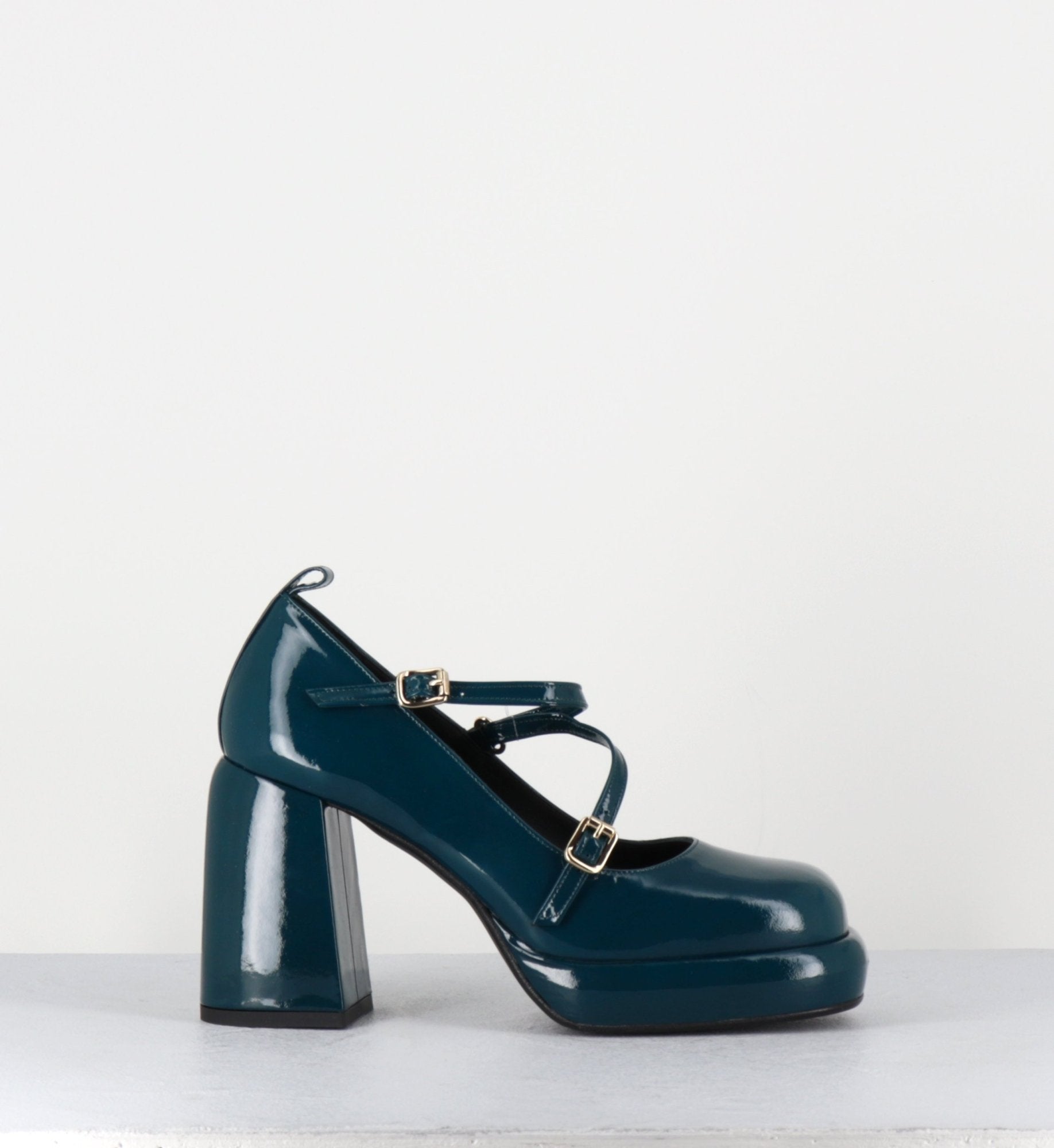 ABRA VERNICE BLU