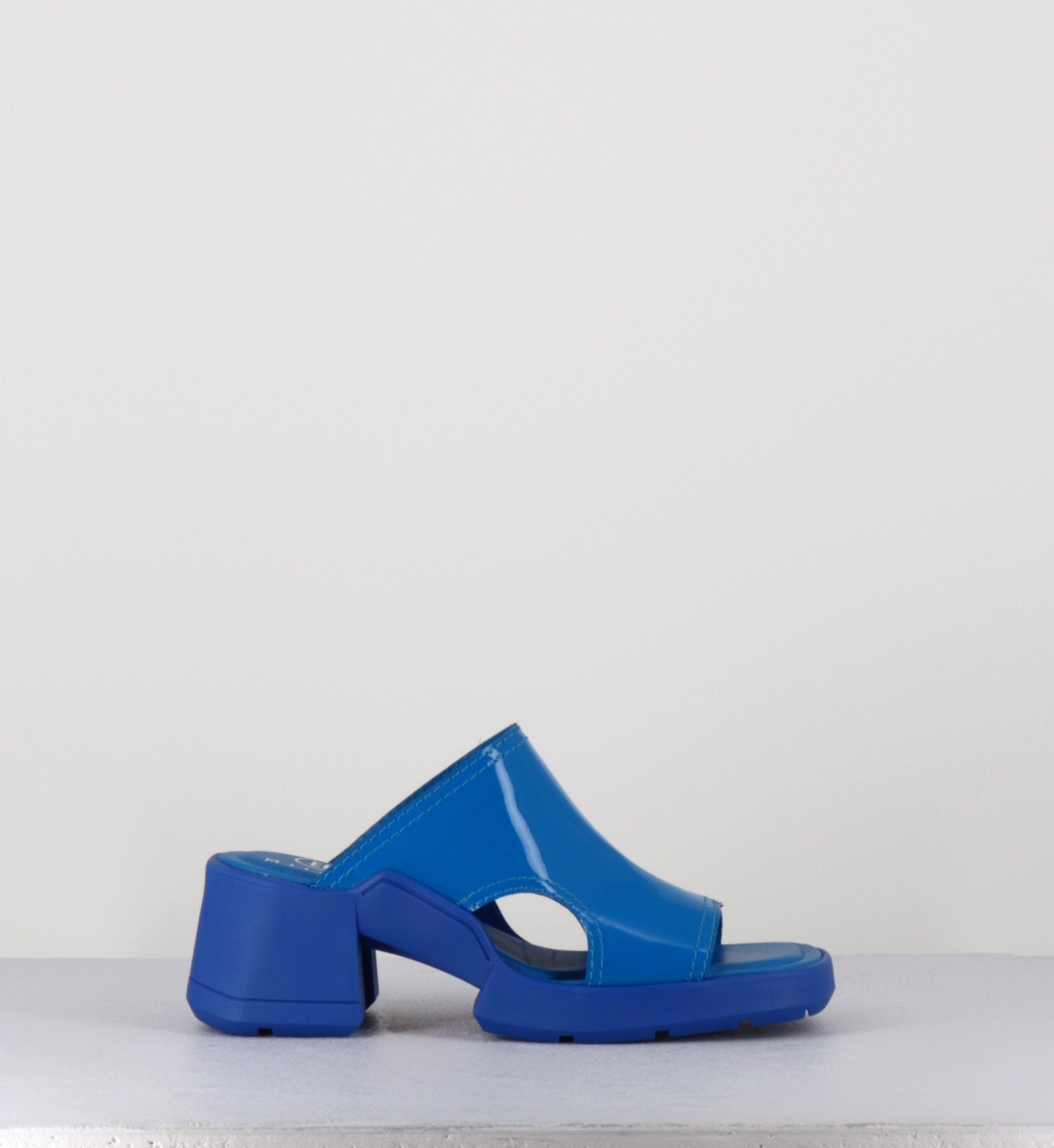 TAWNY BLUE MULES