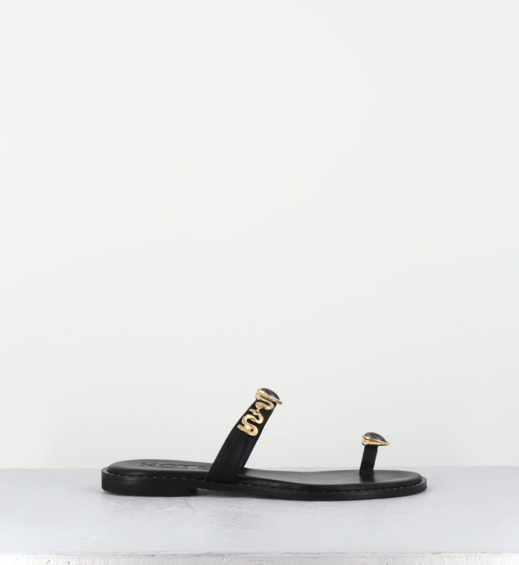 K816 BLACK