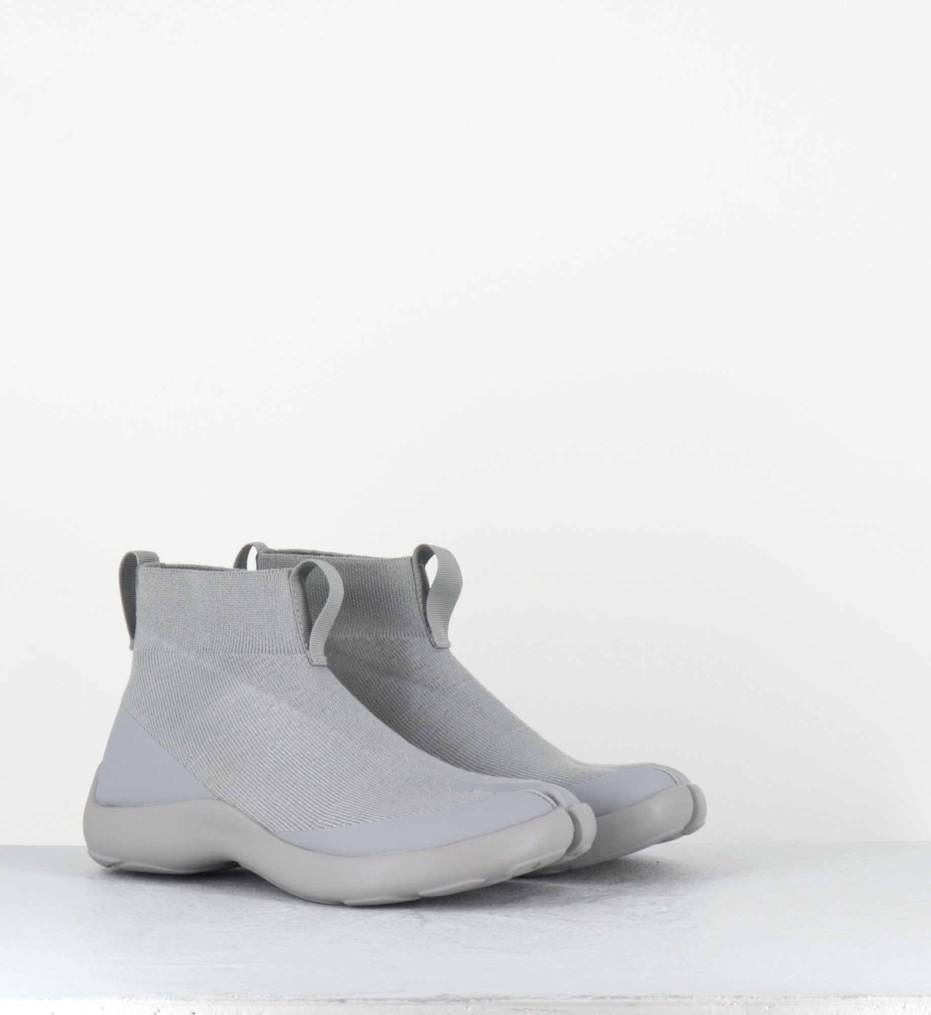 TABI HIGHTOP GREY