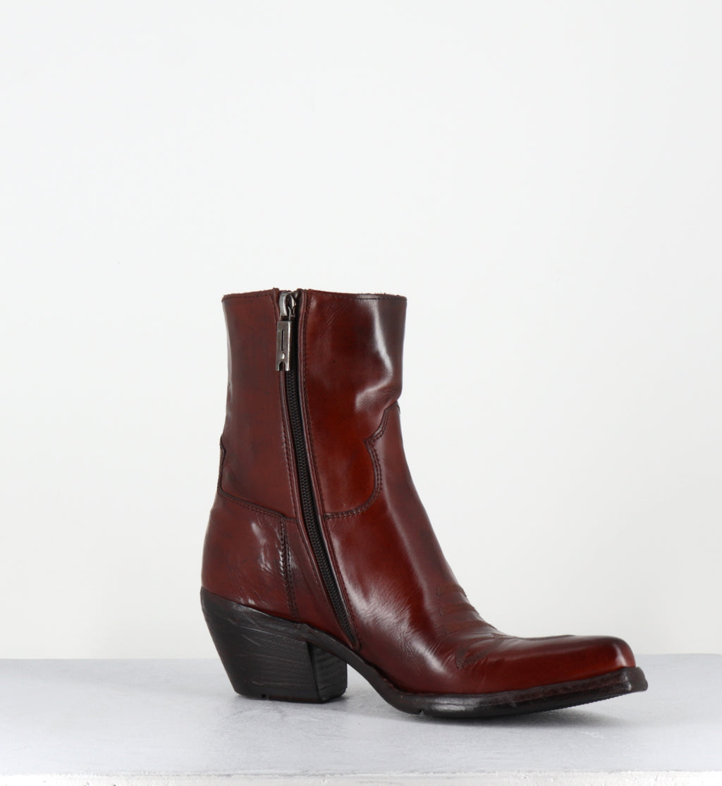 GU02C25 DIVER COOPER