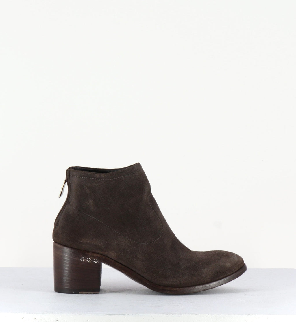 Bottines petit talon courtes en daim beige TESSA45014T - Alberto Fasciani