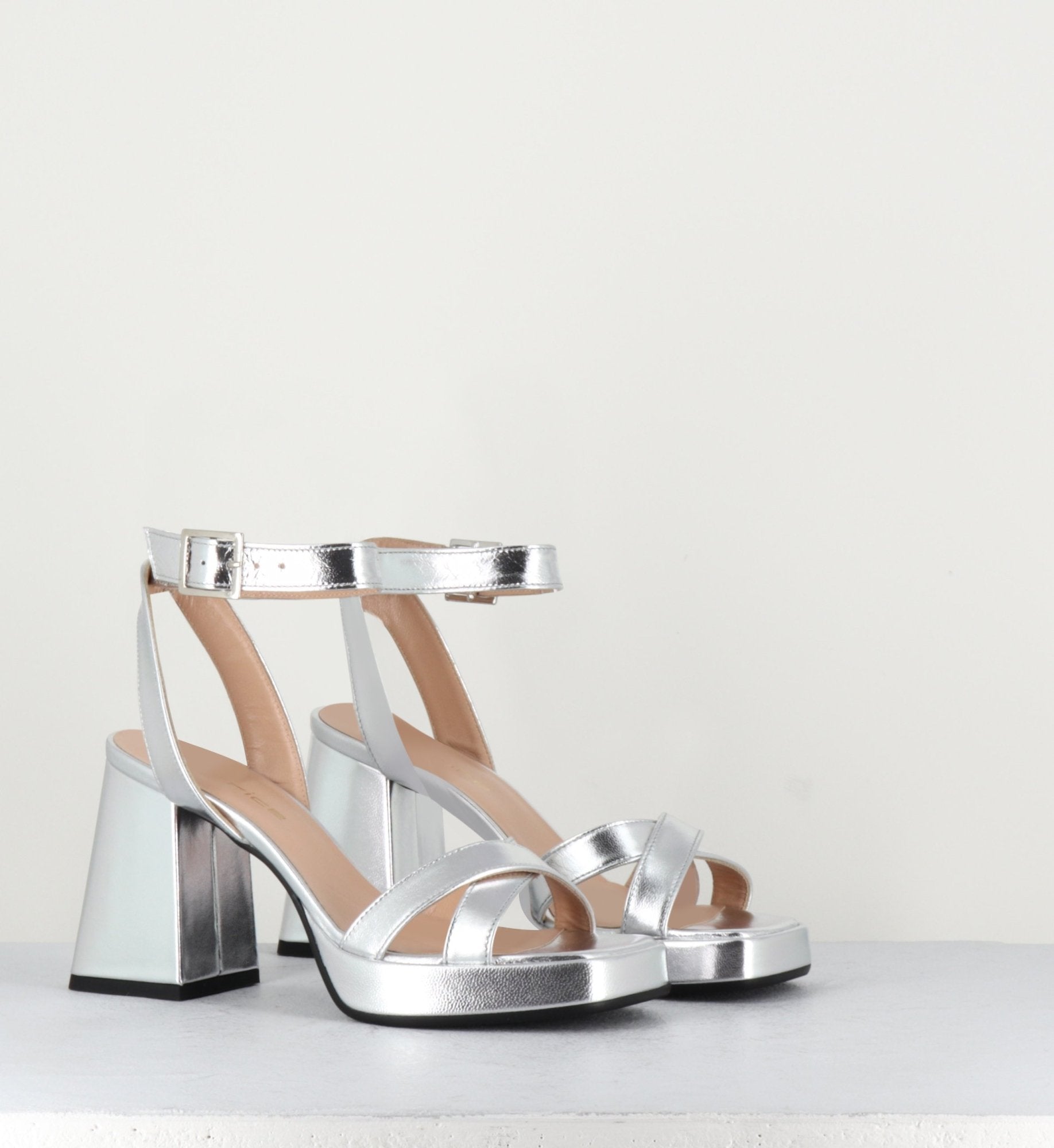 SUNNY LAMINATO SILVER