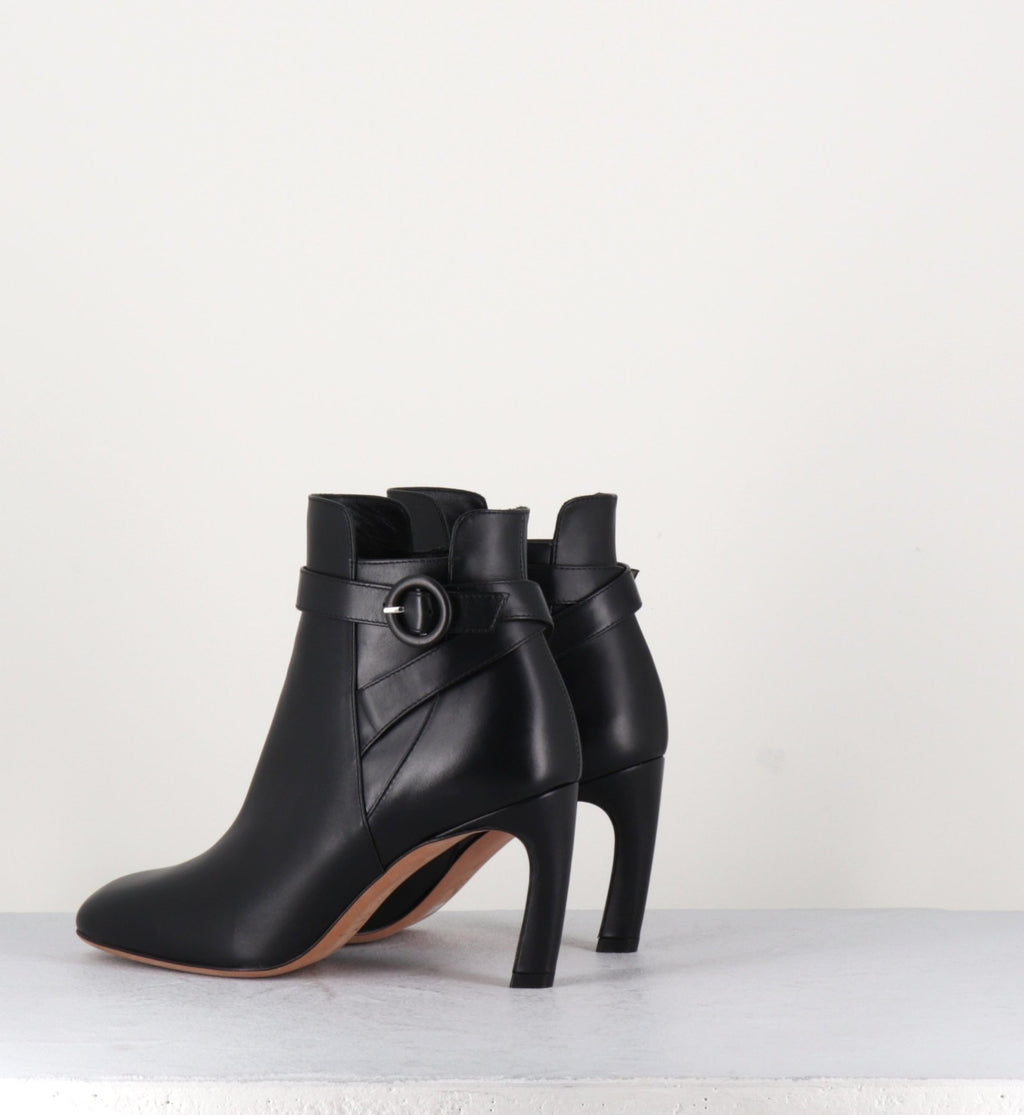 Bottine en cuir noir à talon Pellico - 7311
