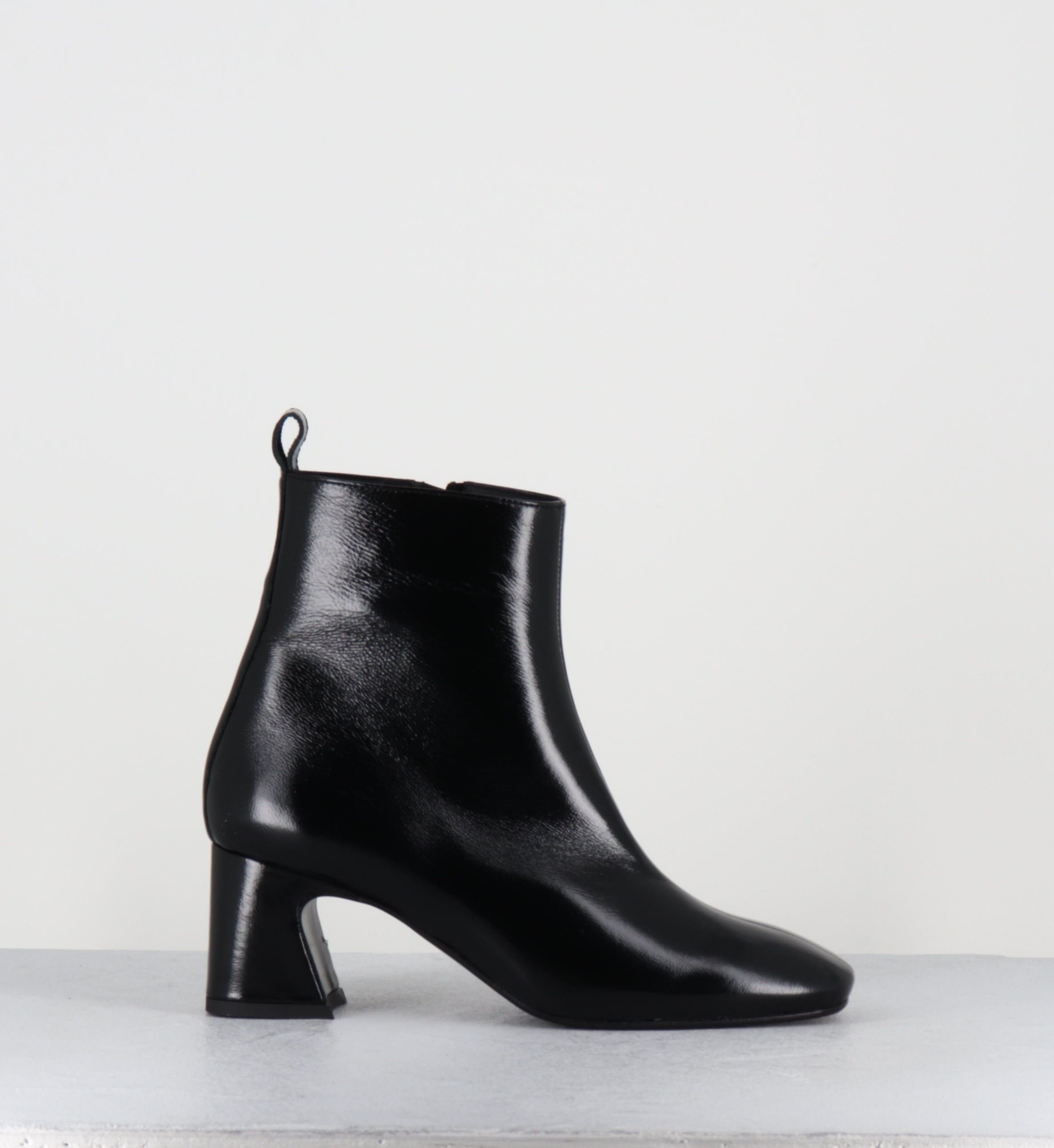 HELENINA VERLUX NERO