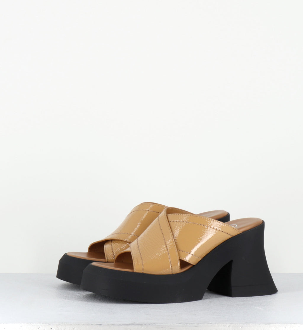RAISSA BEIGE MULES