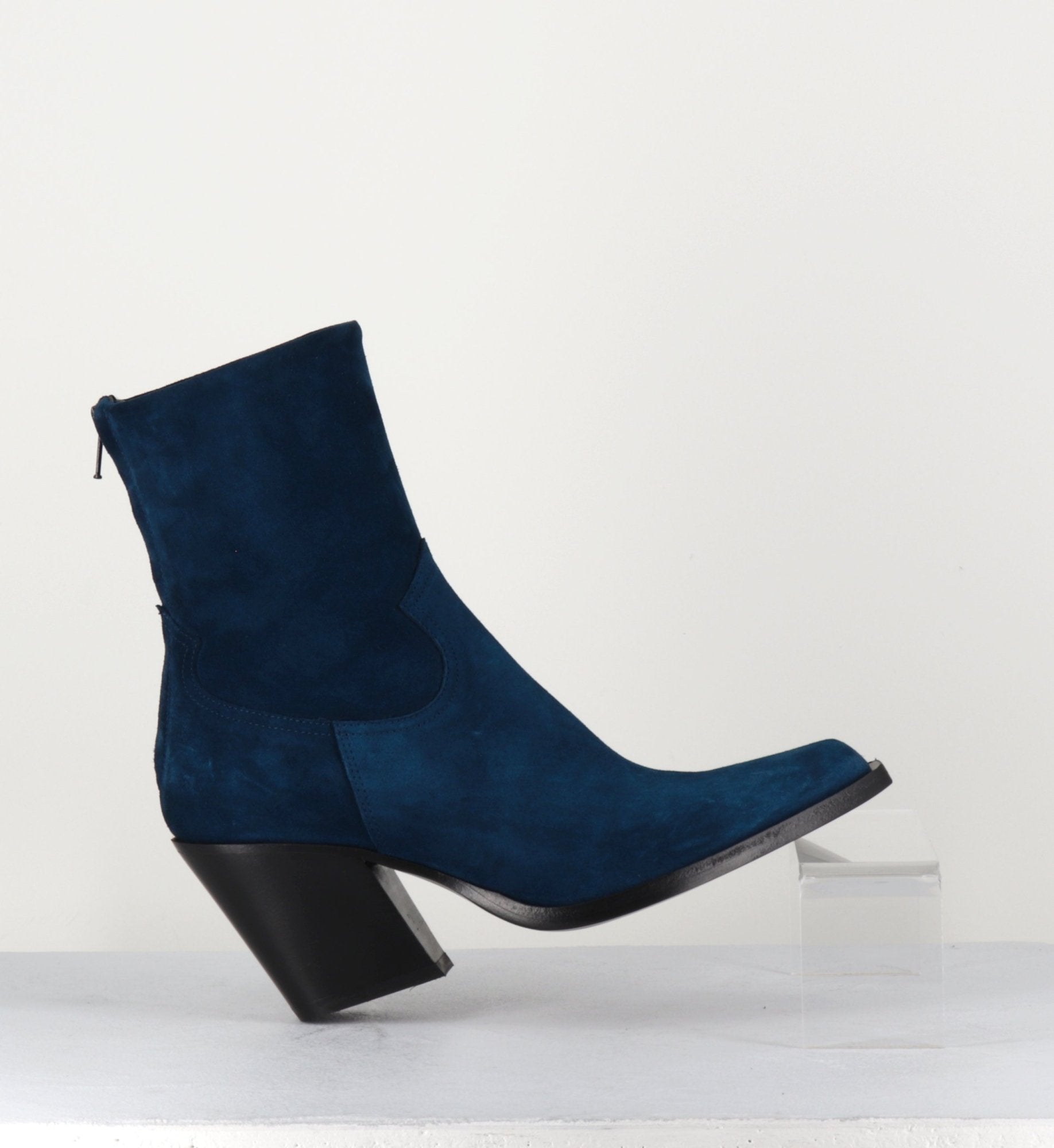 DESI CHELIN BLU