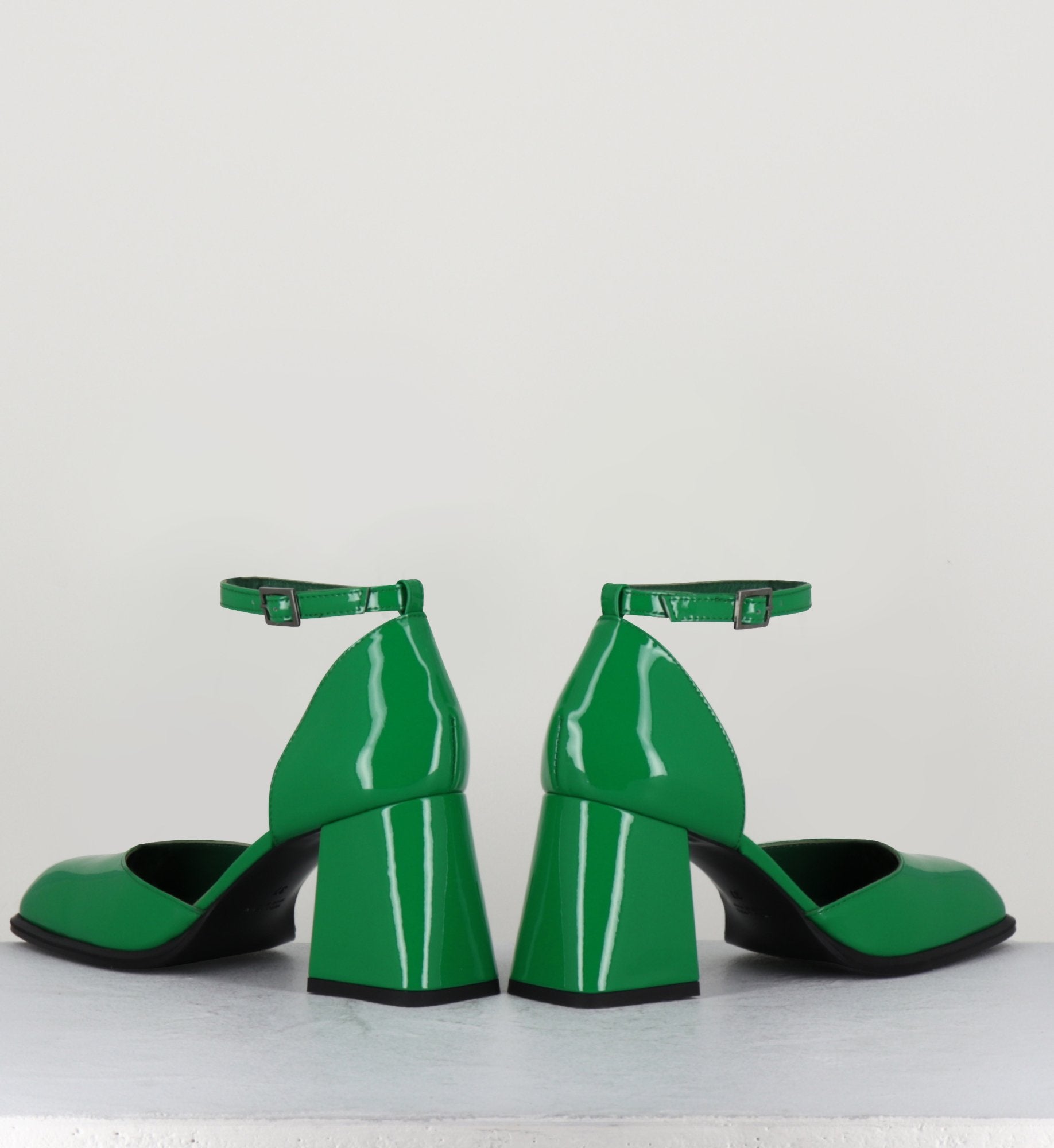 Babies en cuir vernis vert à talon - MIA70 VERDE
