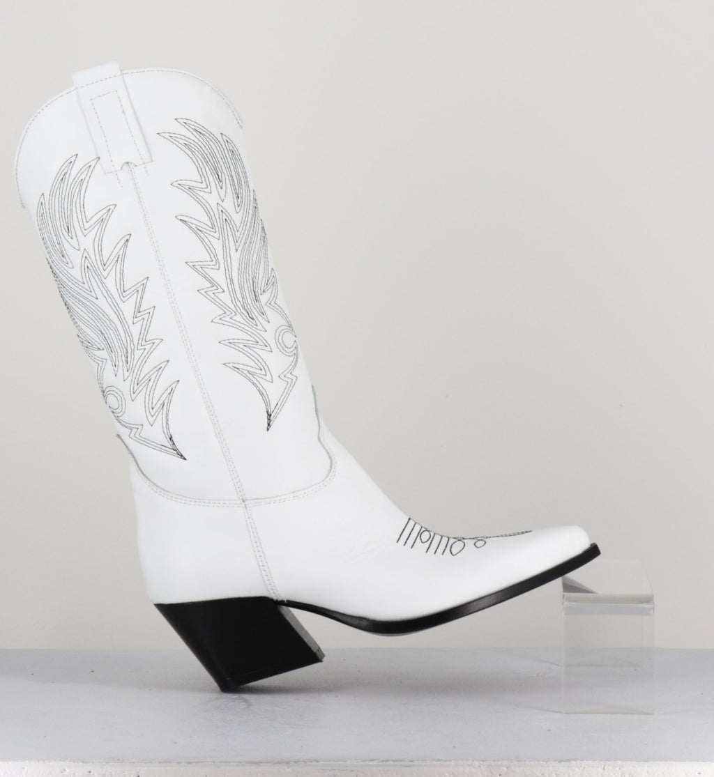 PE2243 BLANC