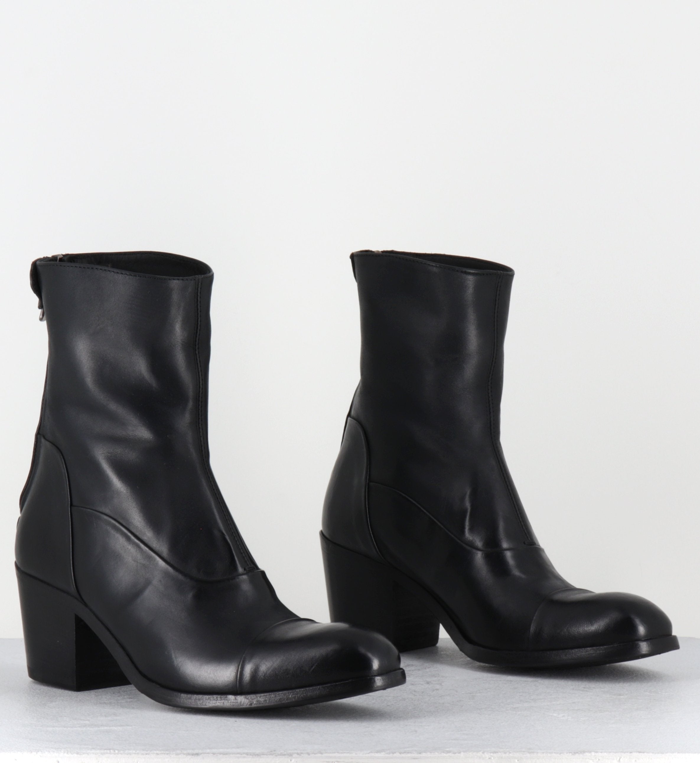 ISABEL 14004 STRIKE BLACK