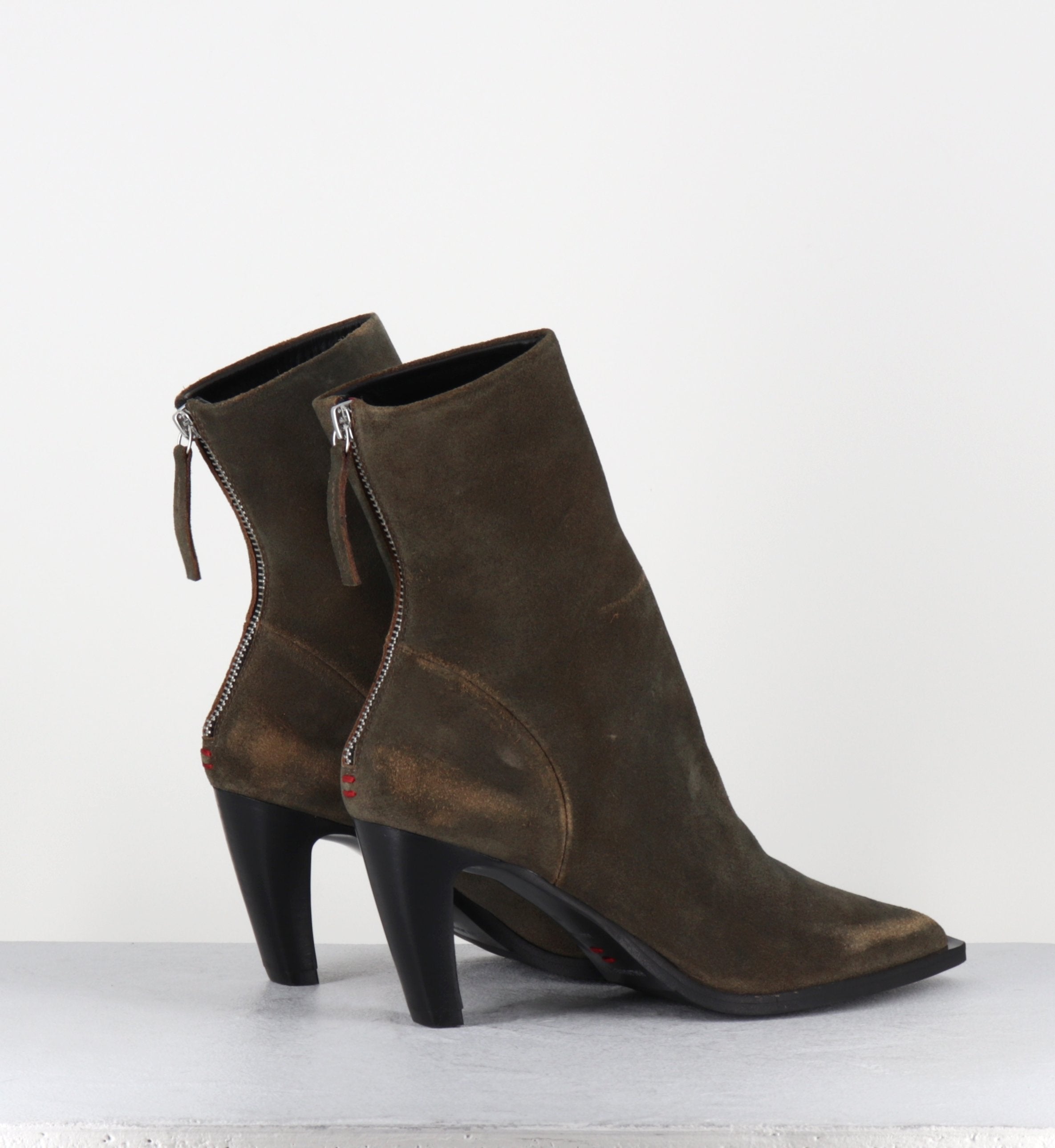 TISCA26 DELAVE EBANO