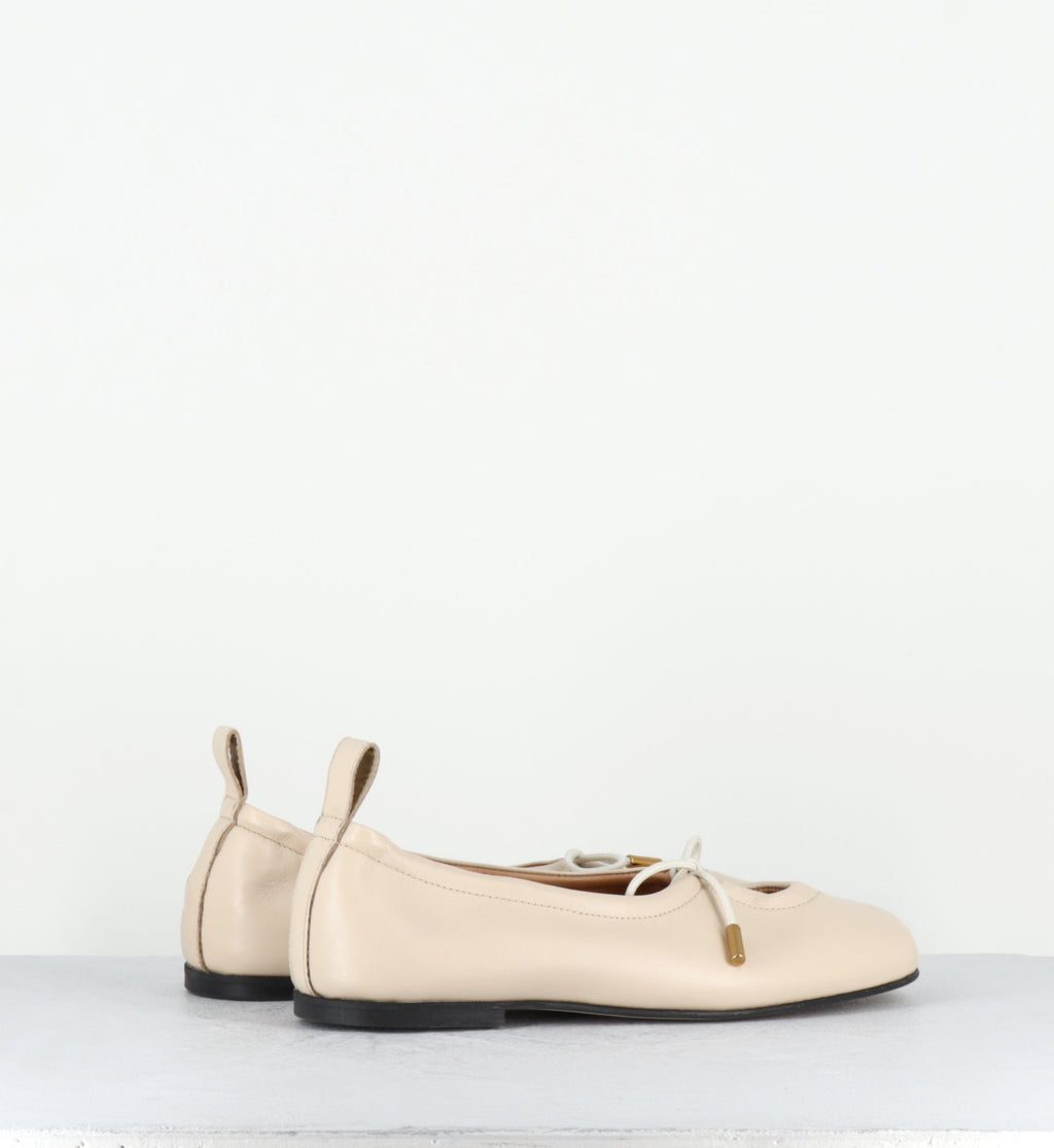 ROSALIND CREAM BALLET