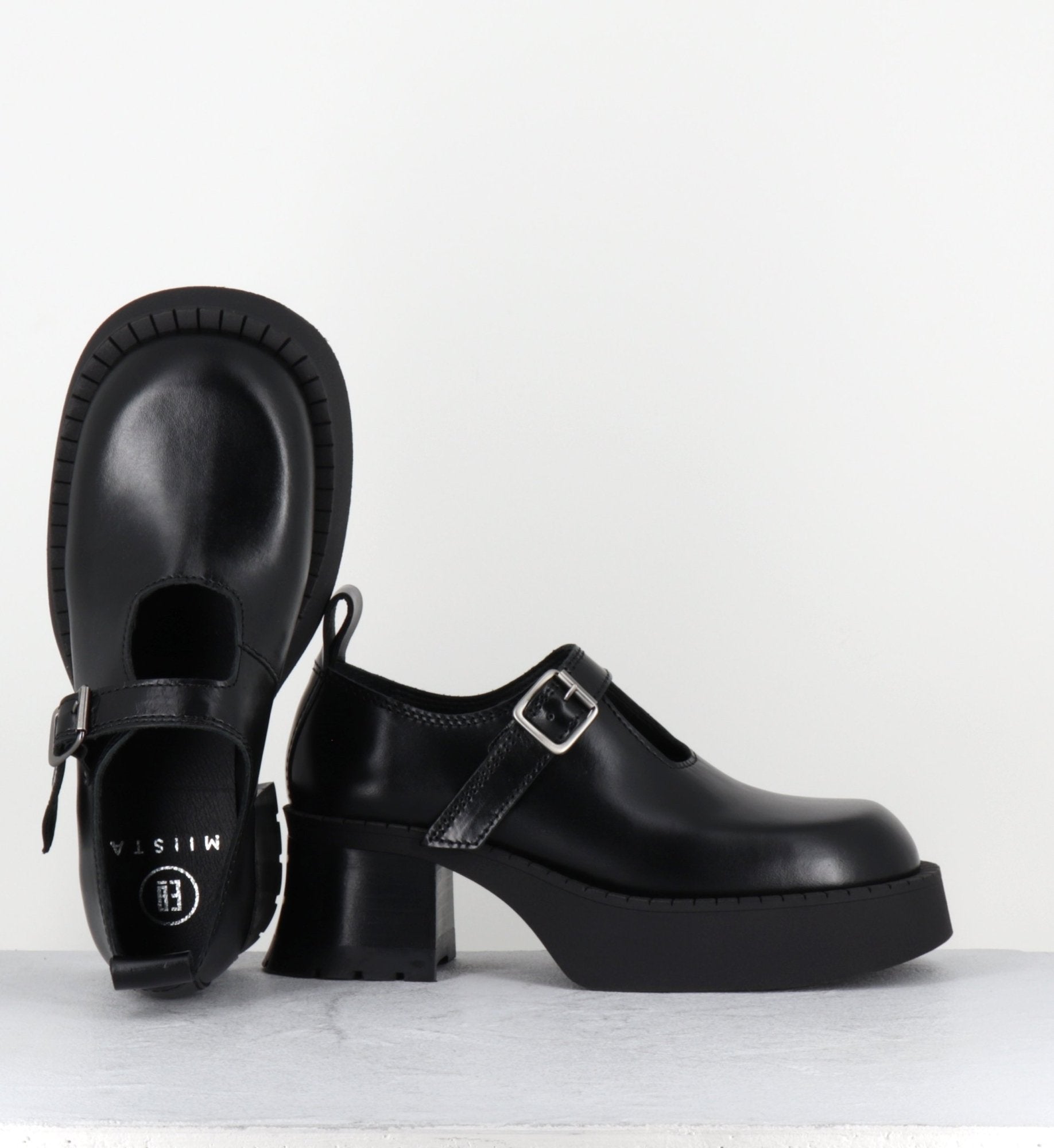 BIRGIT BLACK BROGUES