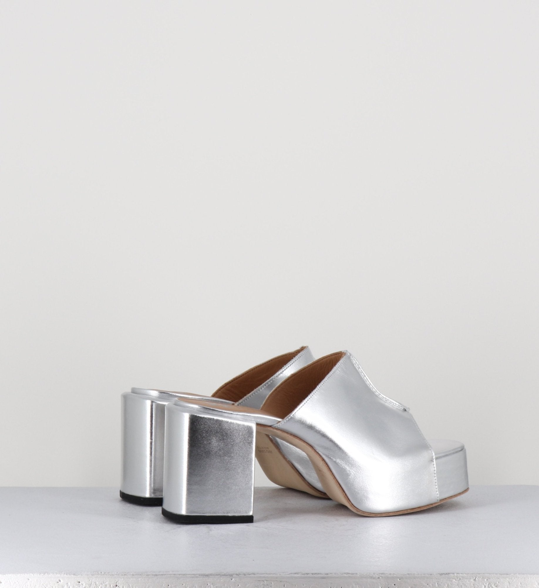 1GS444 RABAT ARGENTO