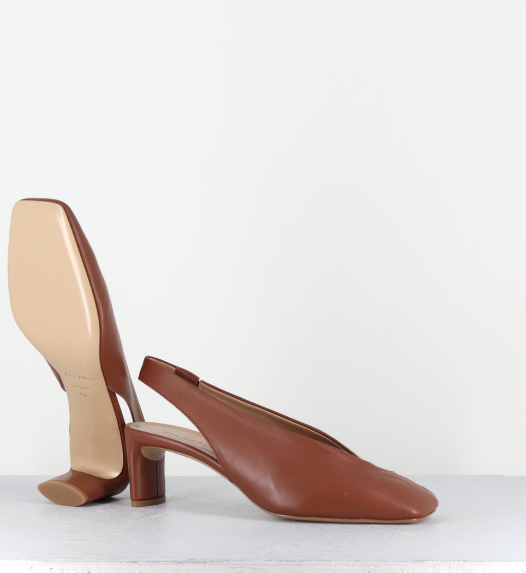 11902 GLAMOUR CANNELLA