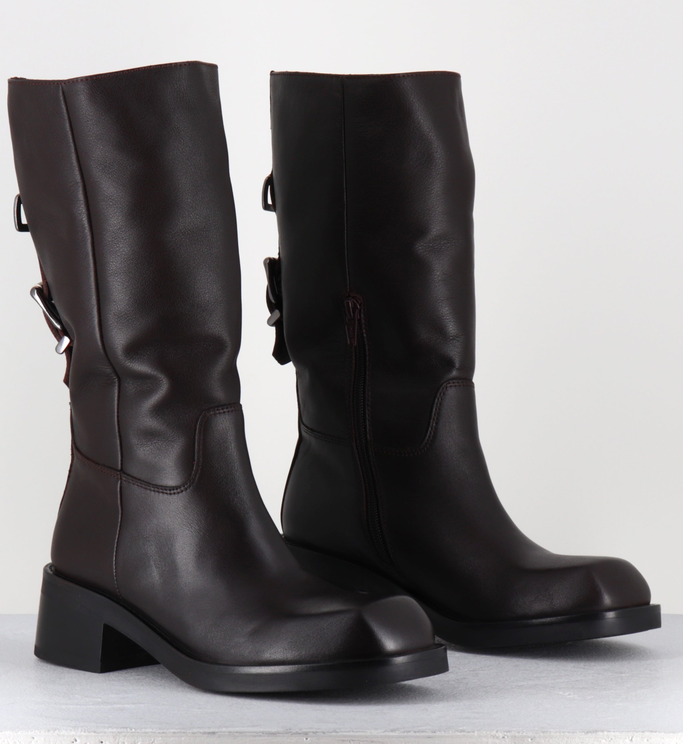 LEDA NATA CIOCCOLATO