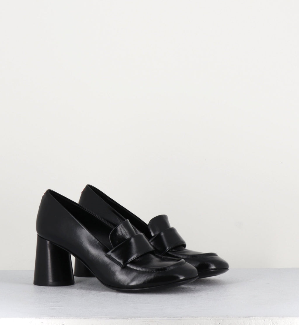 Mocassins à talon en cuir noir - ACE03 NERO