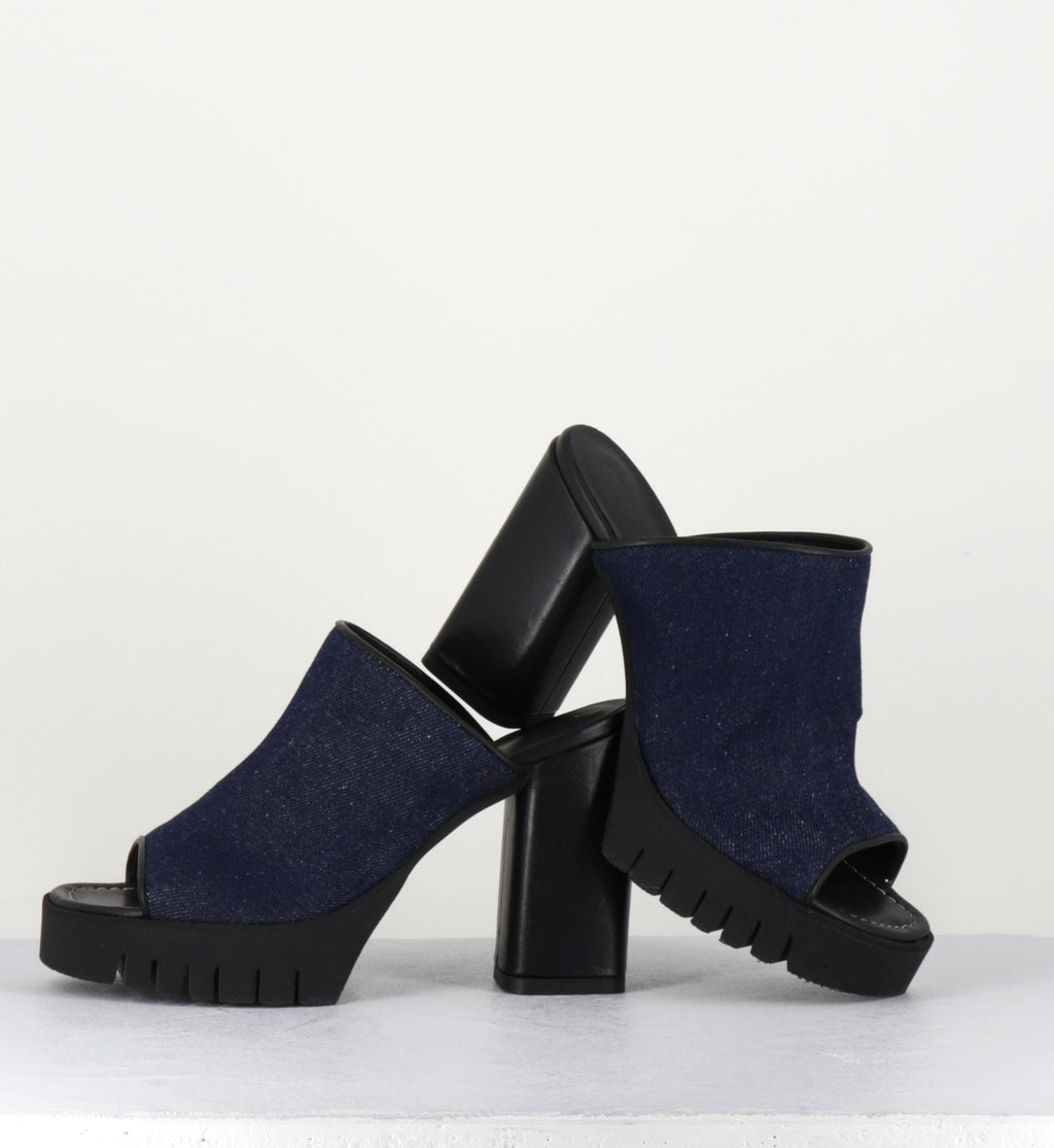 IRIS JEANS BLU