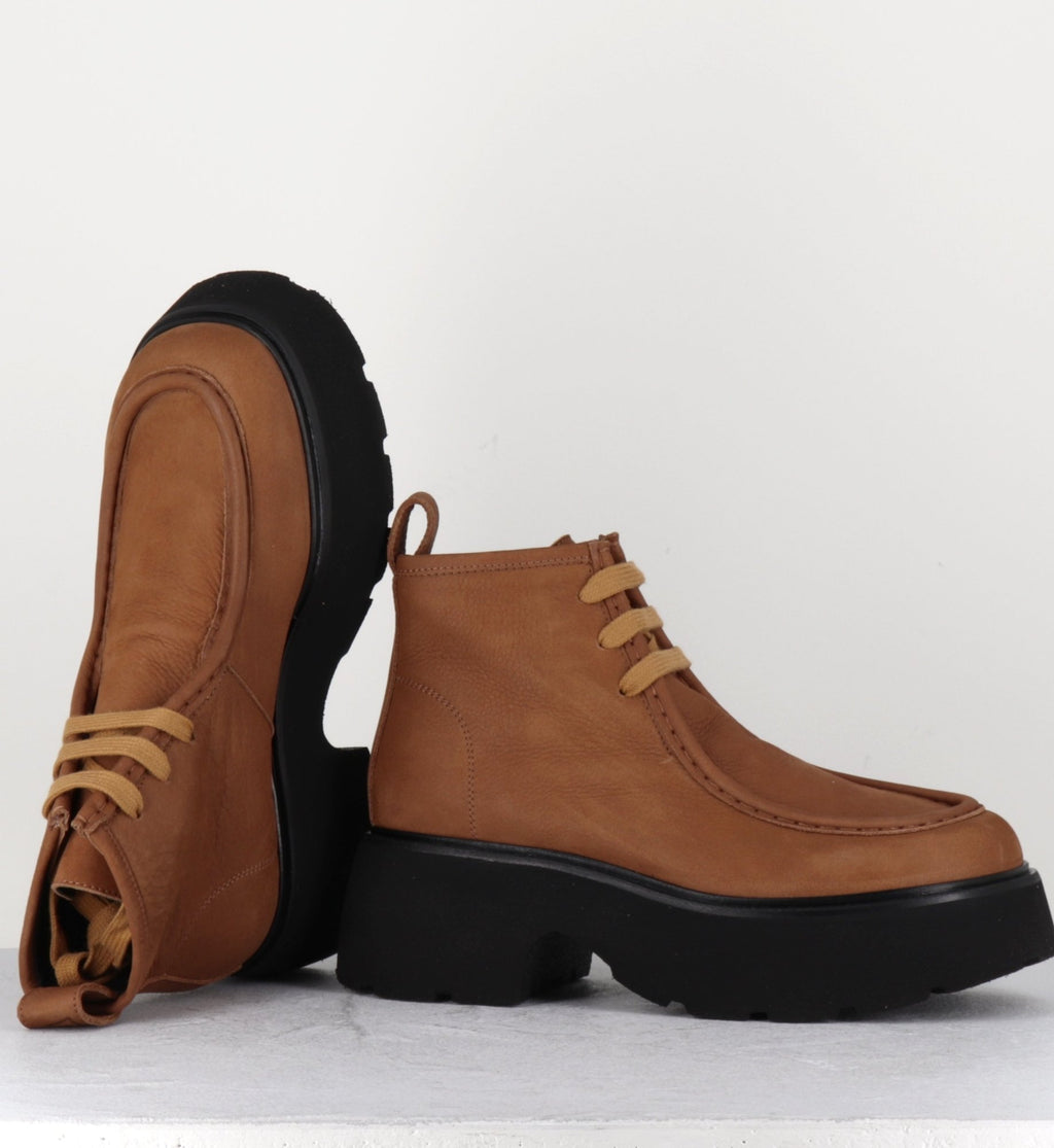 A78NP NABUCK COGNAC