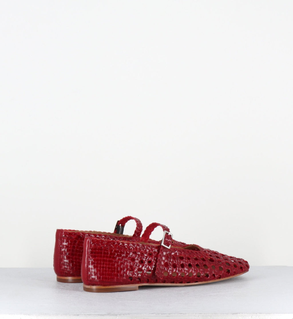 YEIDA DARK RED BALLERINAS