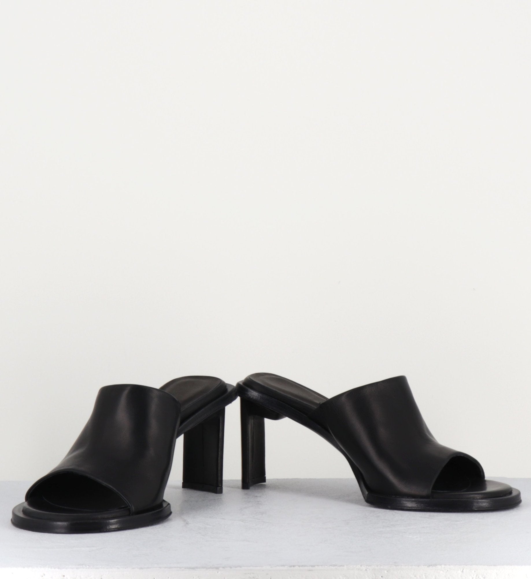 MELISSA BLACK STRETCH