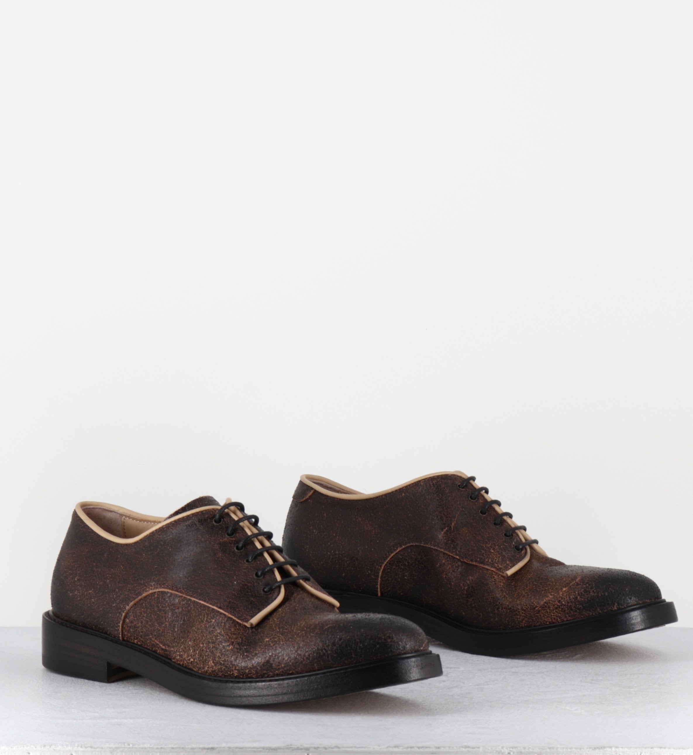 SOTOHANE BLACK COWHIDE