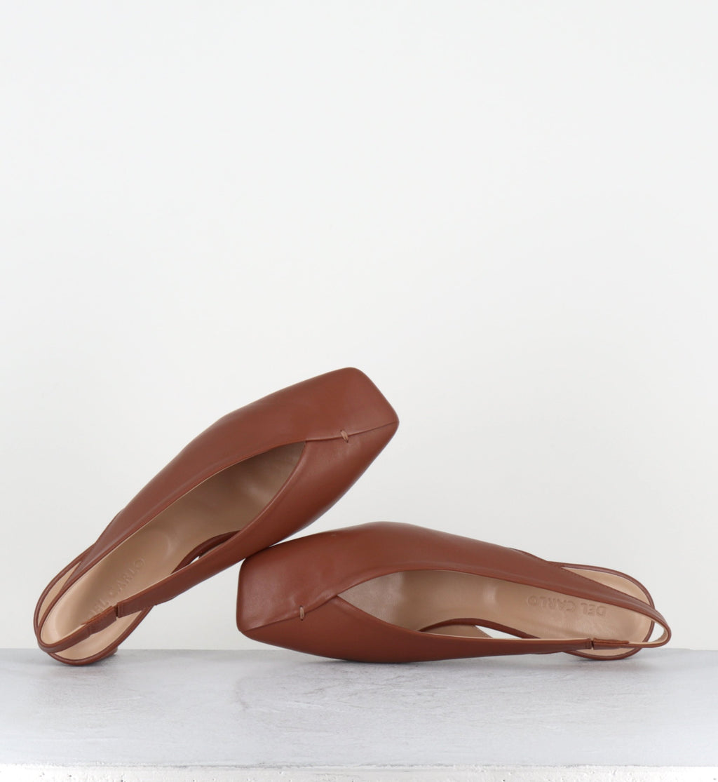 11902 GLAMOUR CANNELLA