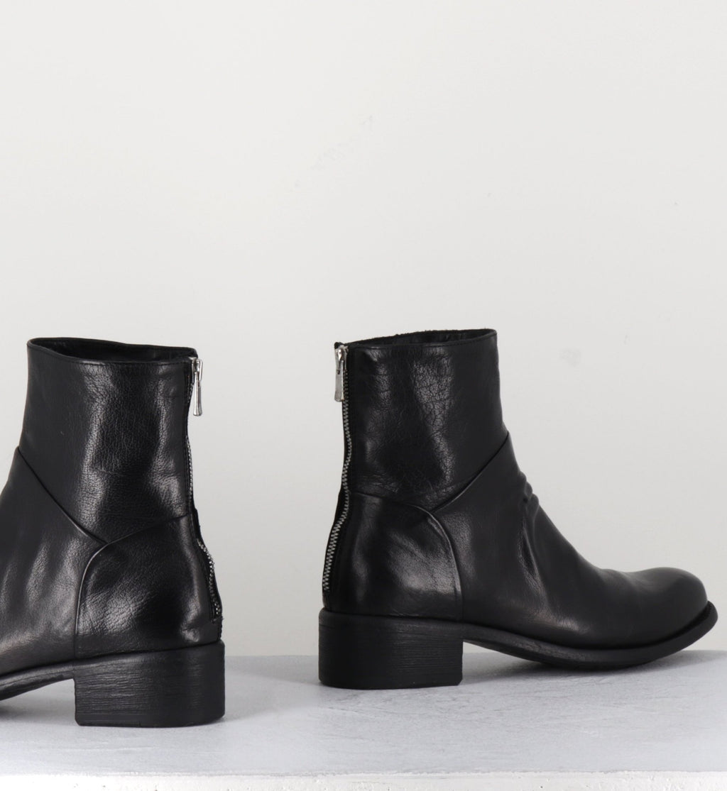 Bottines en cuir noir - LISON CAOU 045 NERO