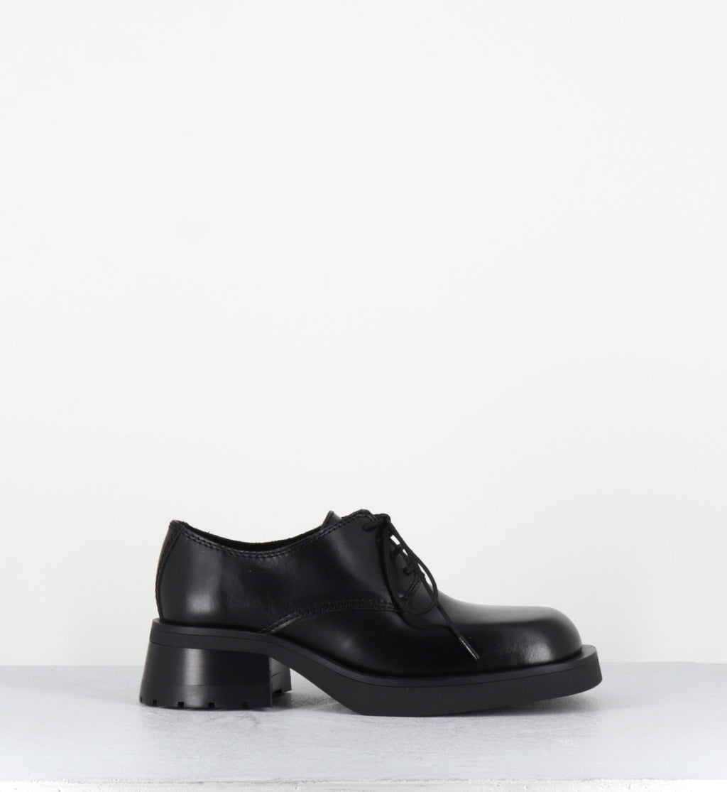 ALTHEA BLACK BROGUES