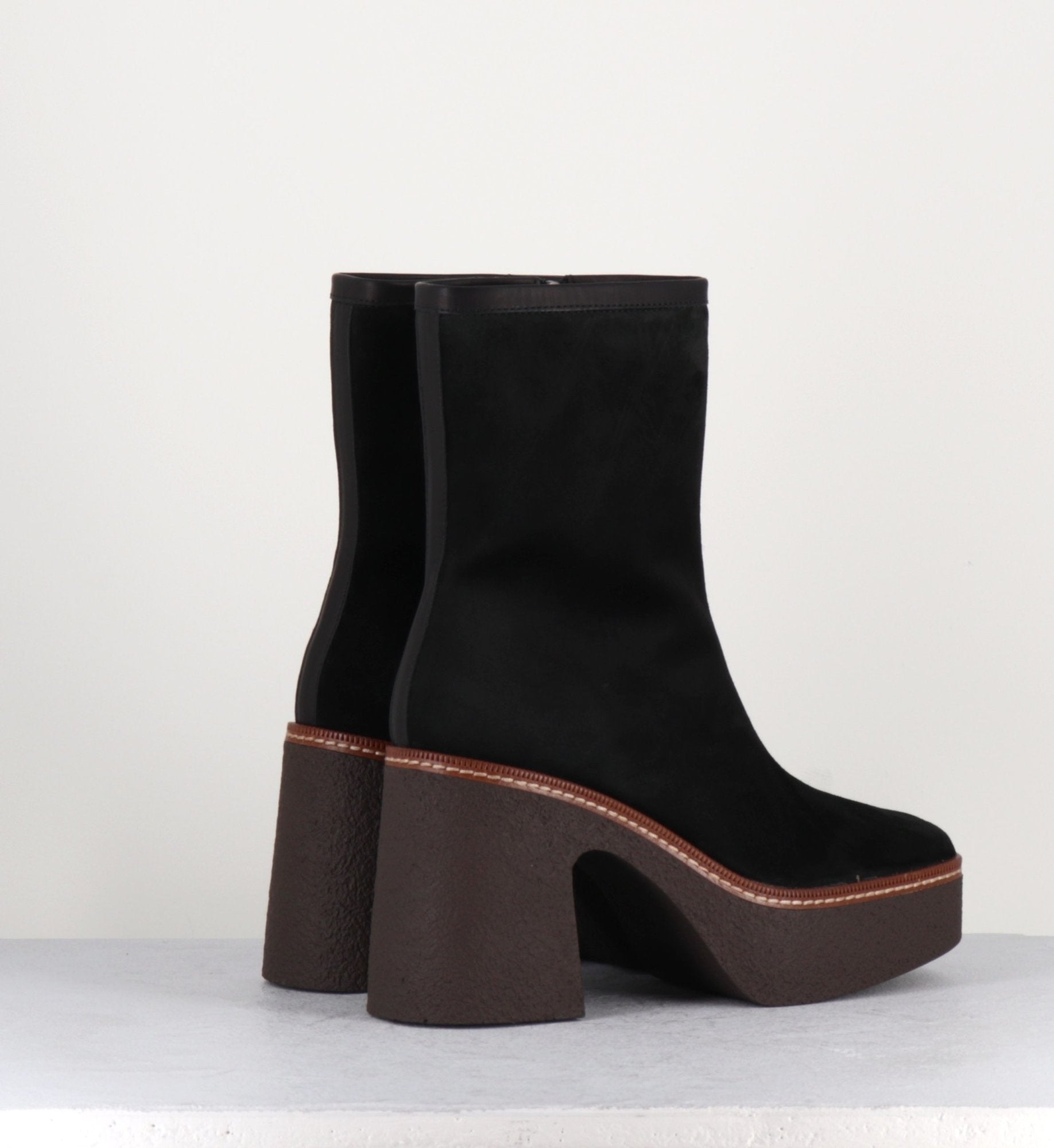 CARLA21 VELOURS NERO