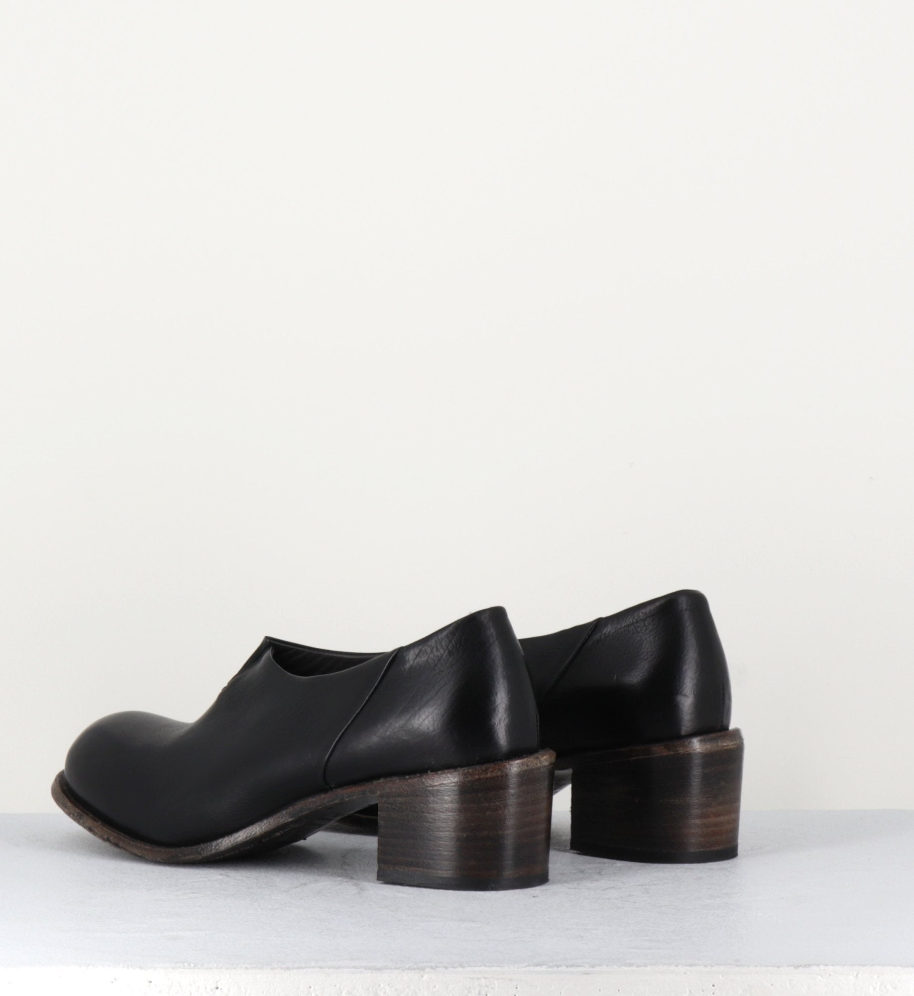 Chaussures japonisantes en cuir souple noir - 1FS342 NERO