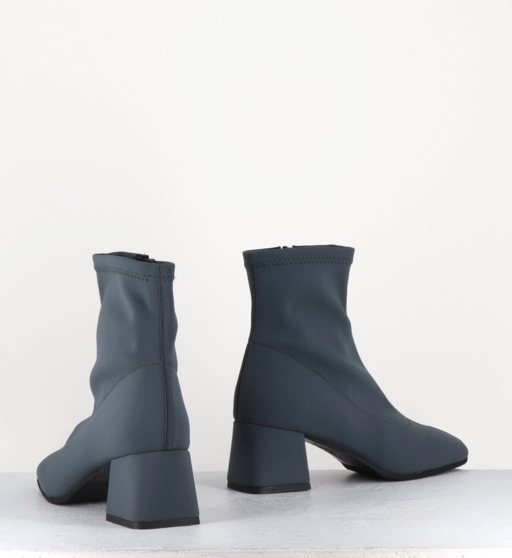 VARE2 ELASTICO GRIGIO