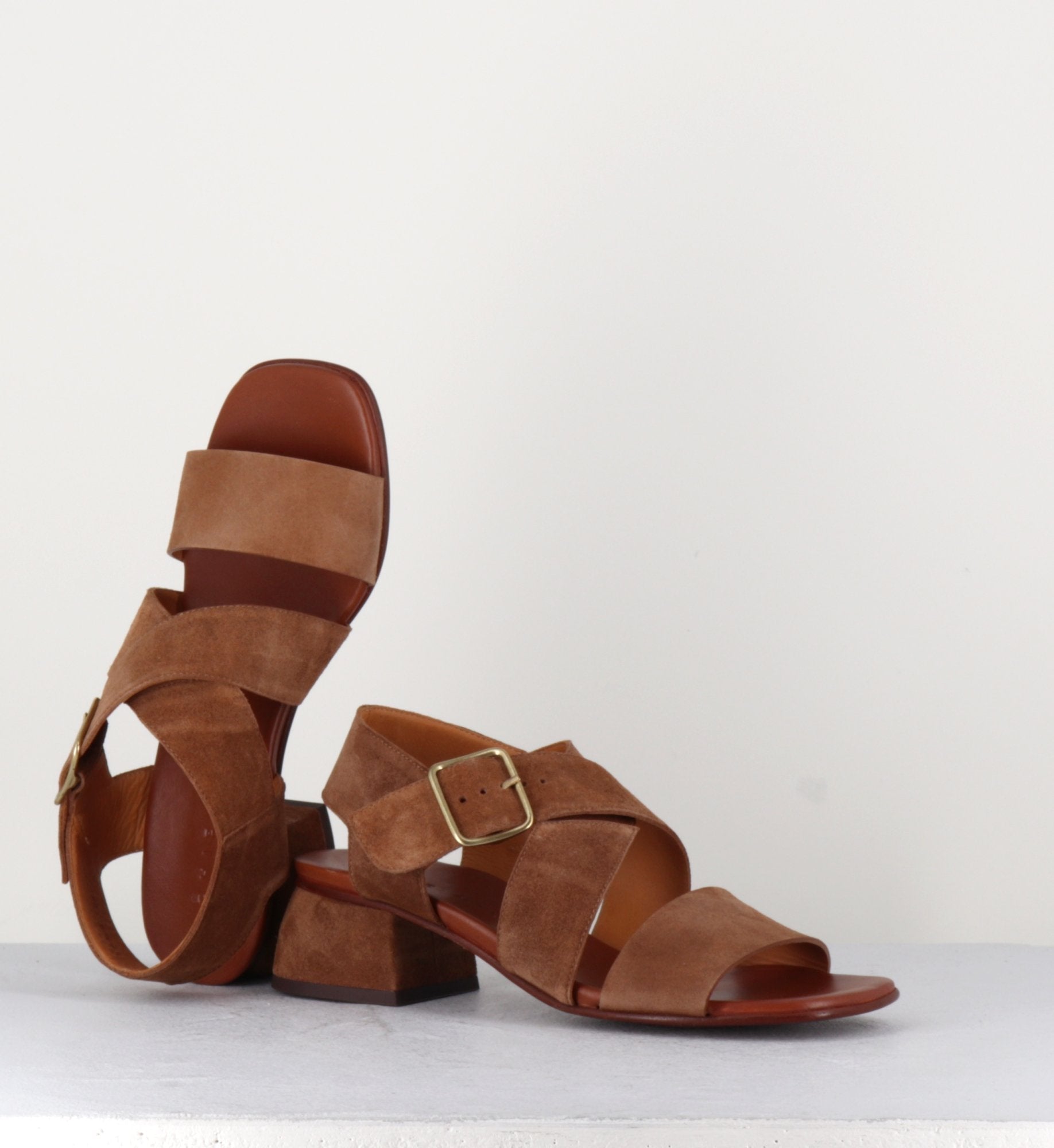 QUI-ISRAEL44 ZEUS CASTANO