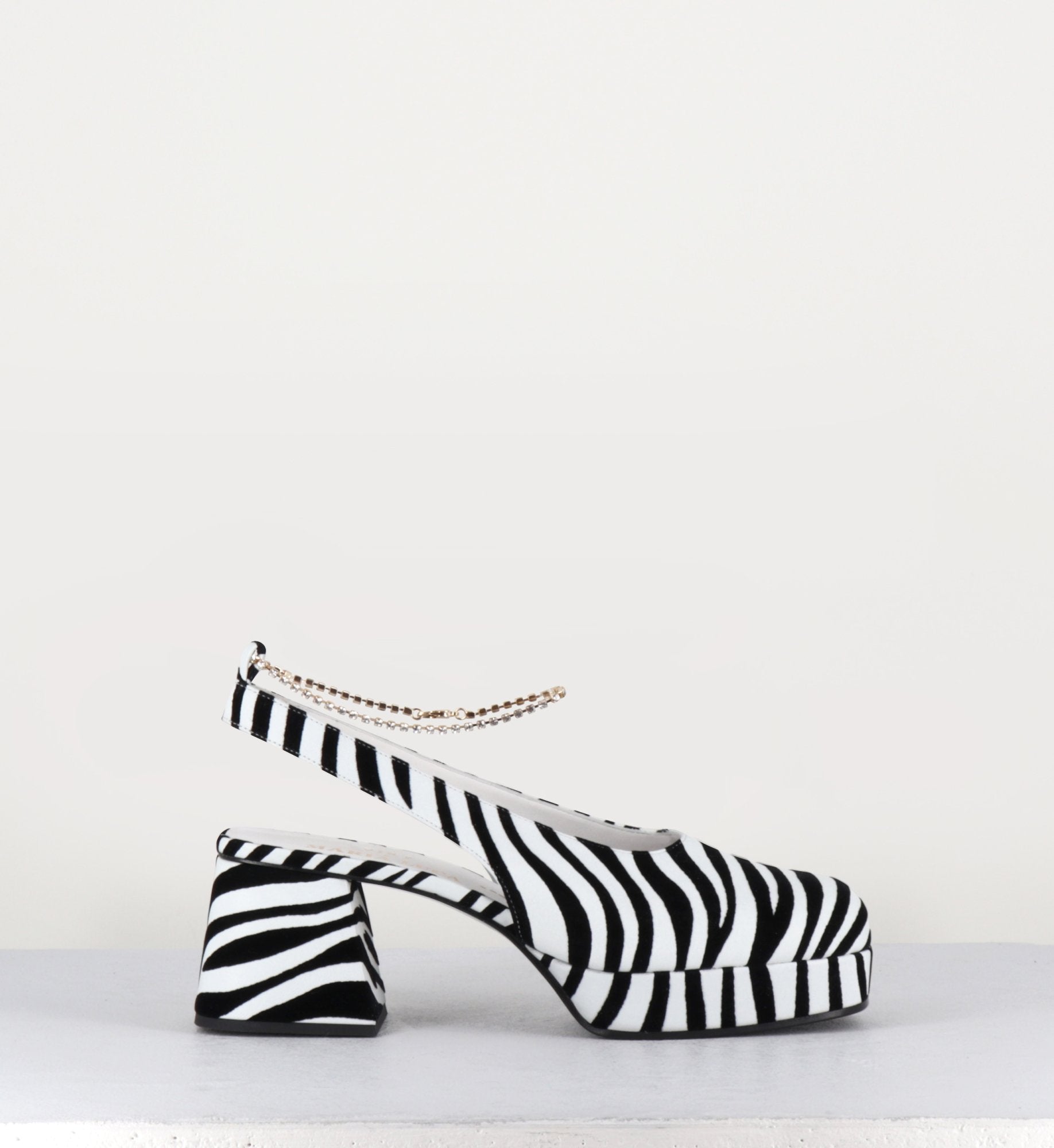 ZEBRA VIKY PLATFORM