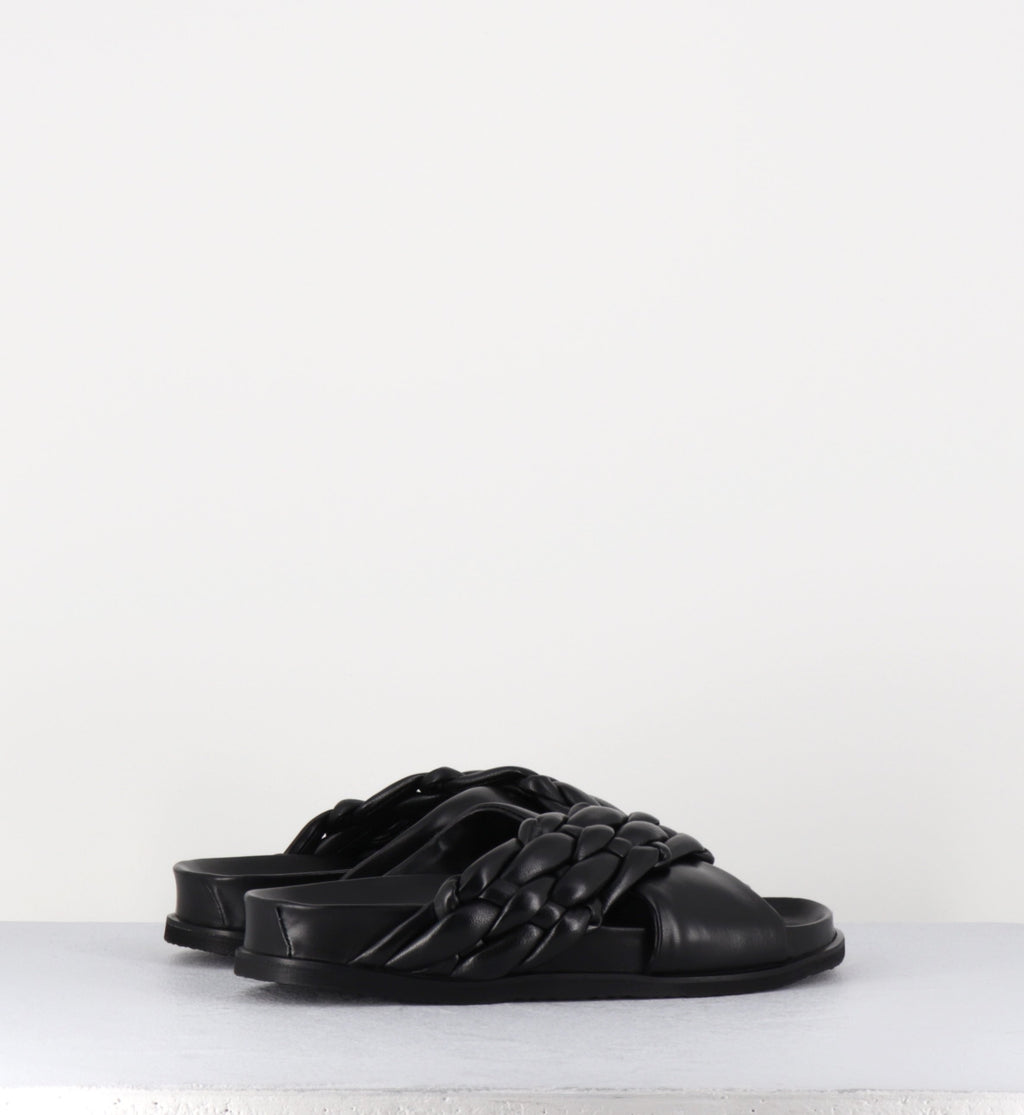 MICHA INTRECCIO BLACK