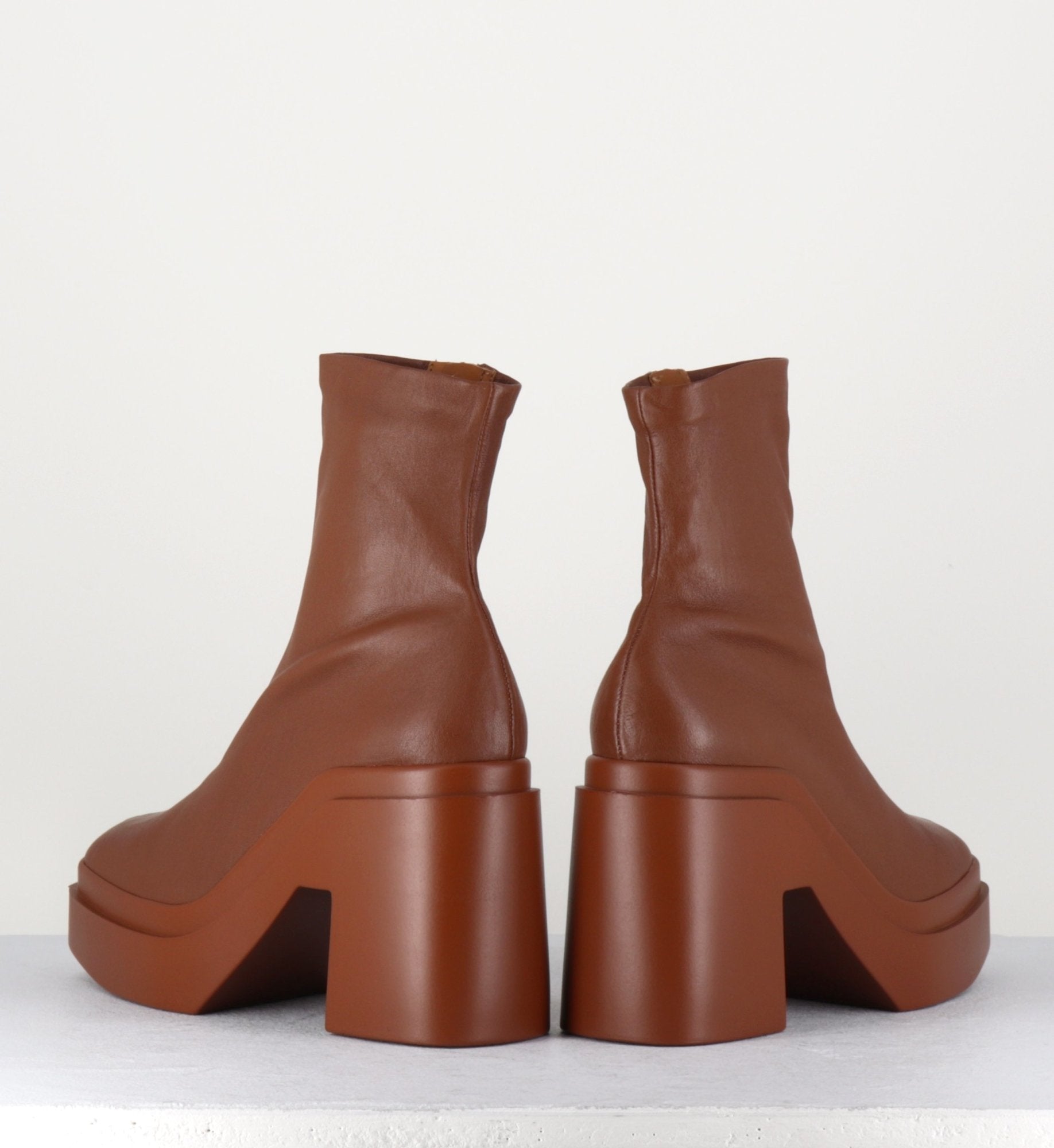 Boots en cuir couleur bois stretch - NINAA BOIS