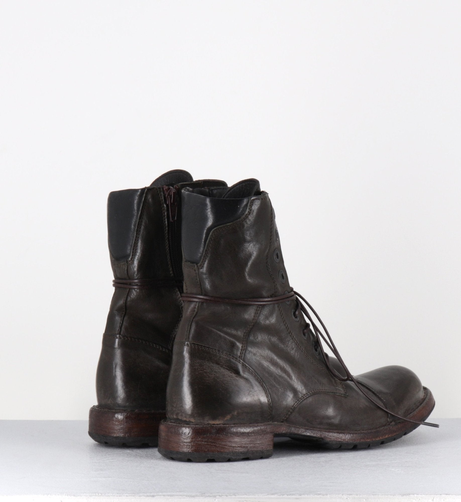 71302 CUSNA TRAFFORD