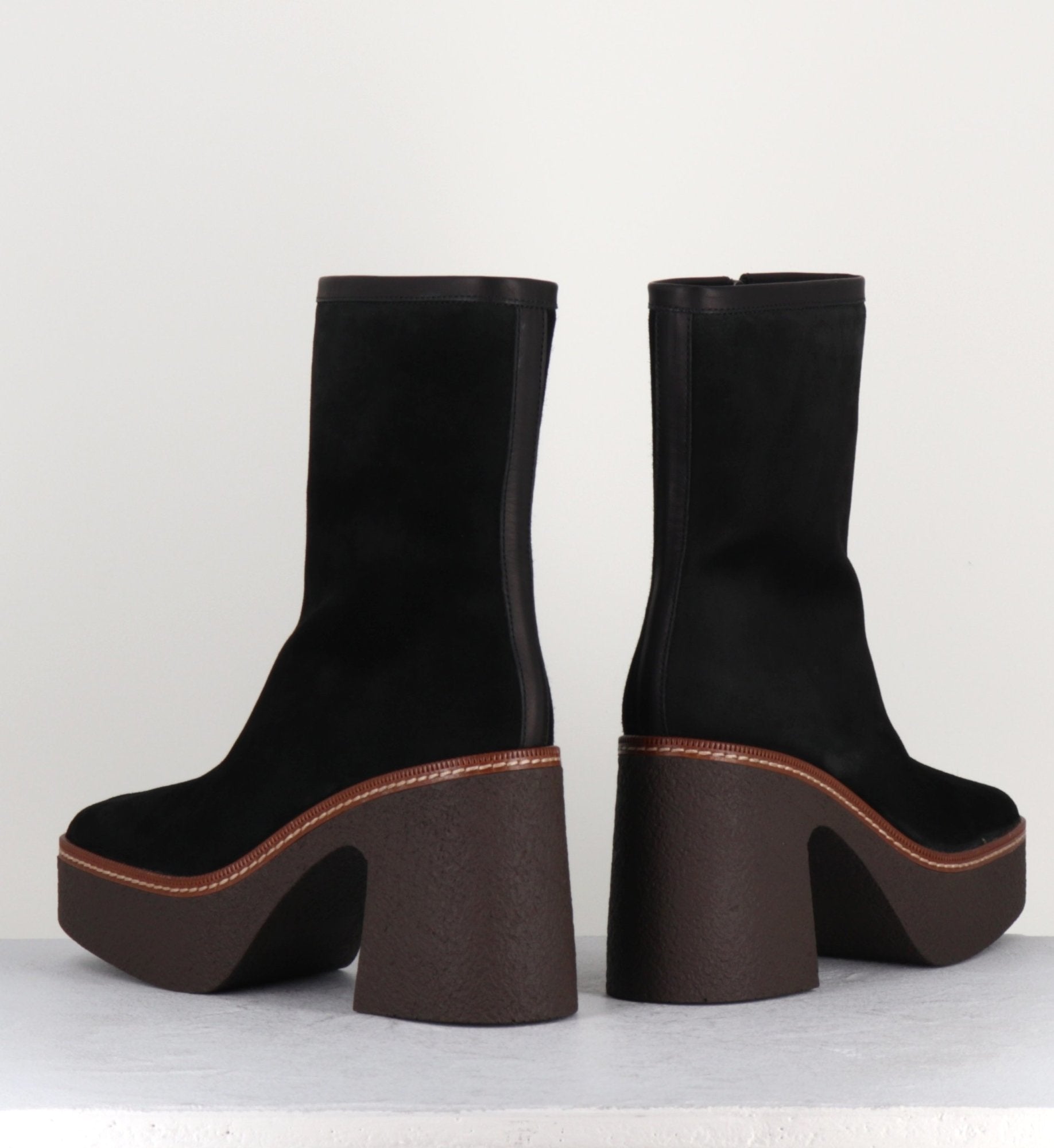 CARLA21 VELOURS NERO