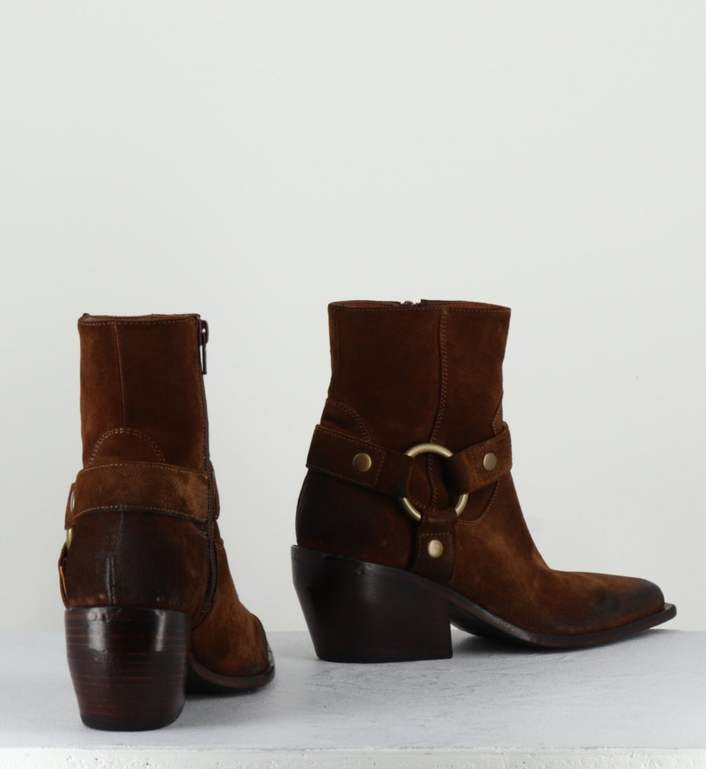 E2646H24 VELOUR NUCCIOLA